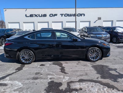 2024 Lexus ES 300h Ultra Luxury