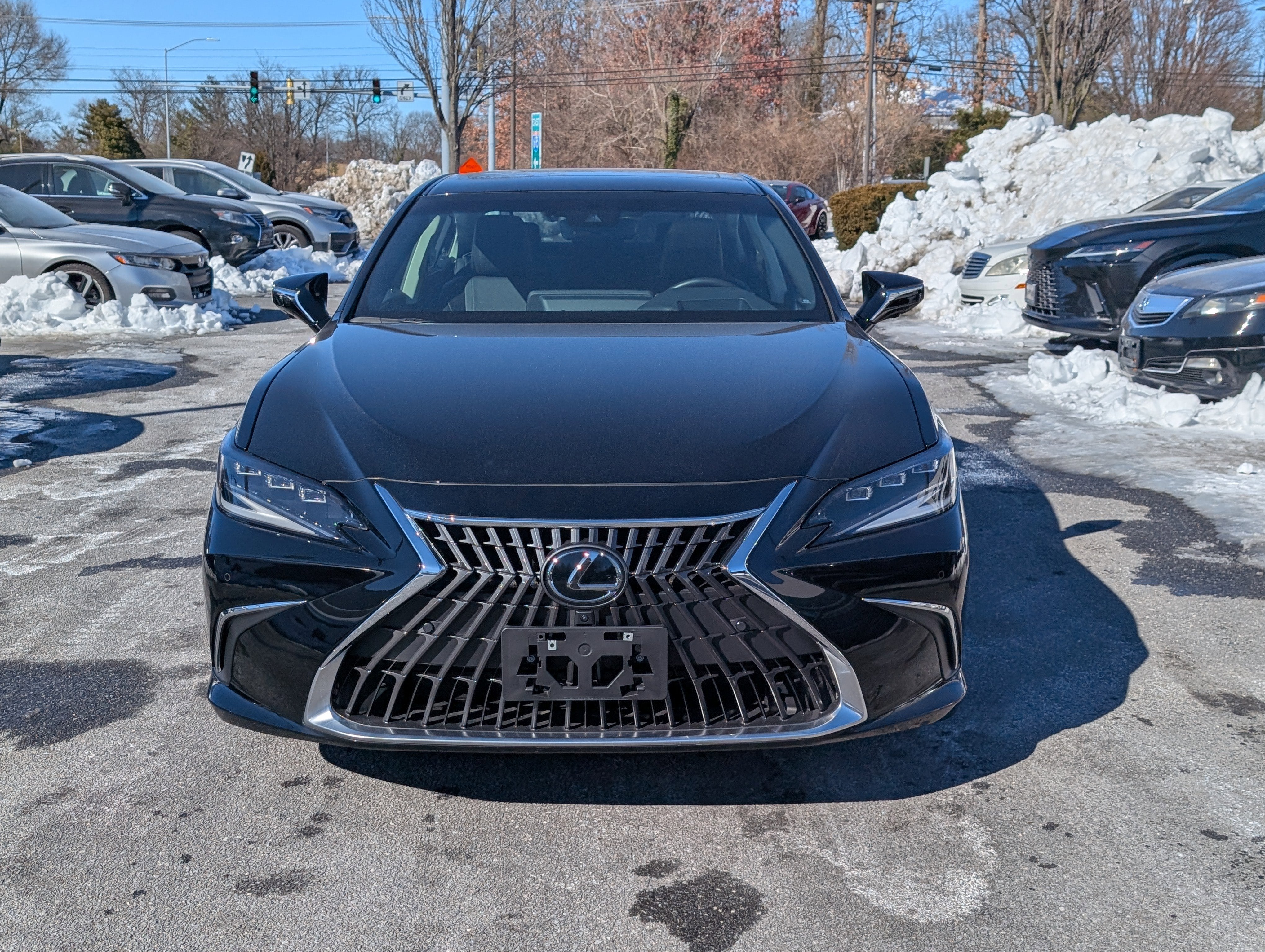 2024 Lexus ES 300h Ultra Luxury