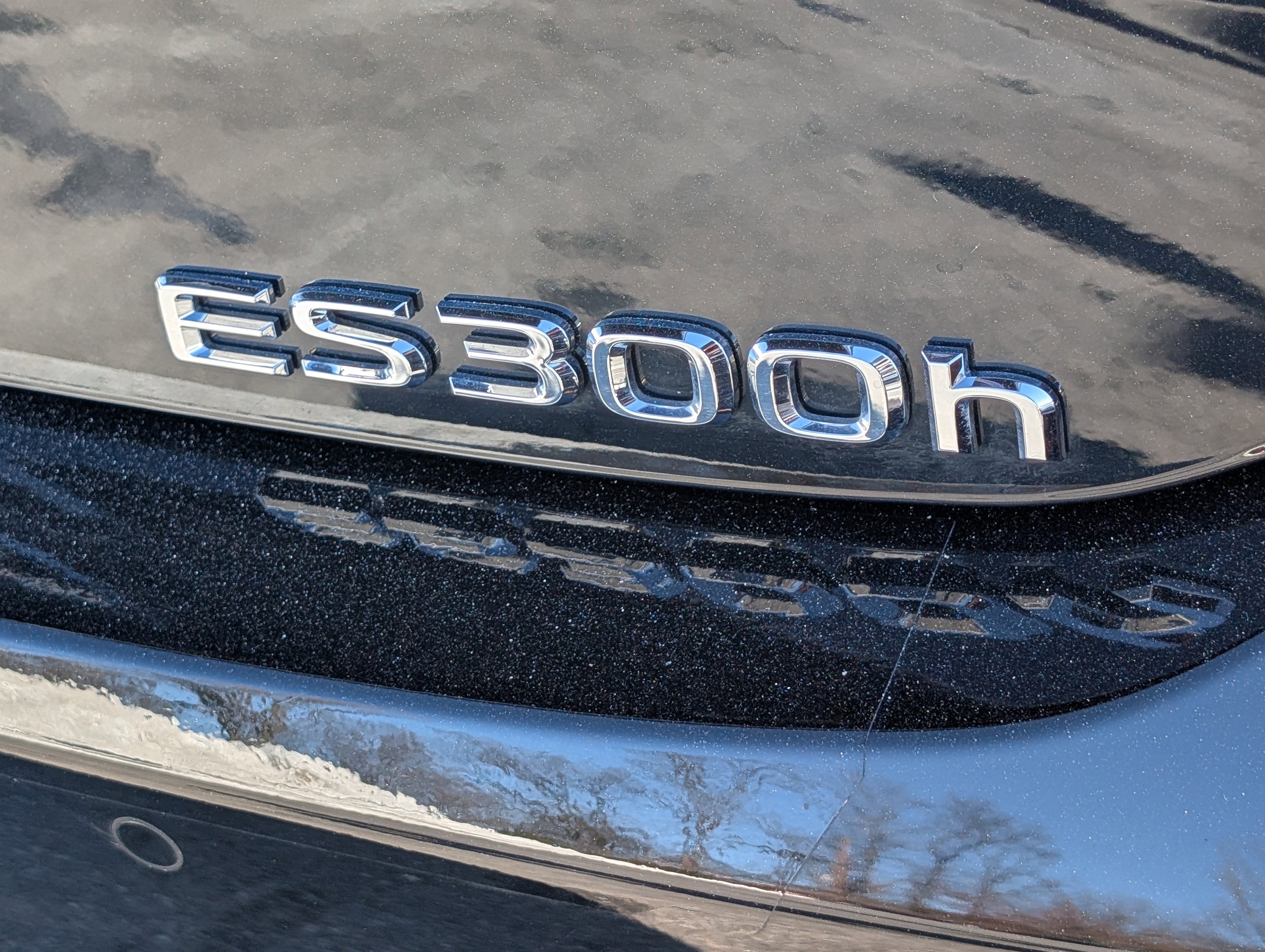 2024 Lexus ES 300h Ultra Luxury