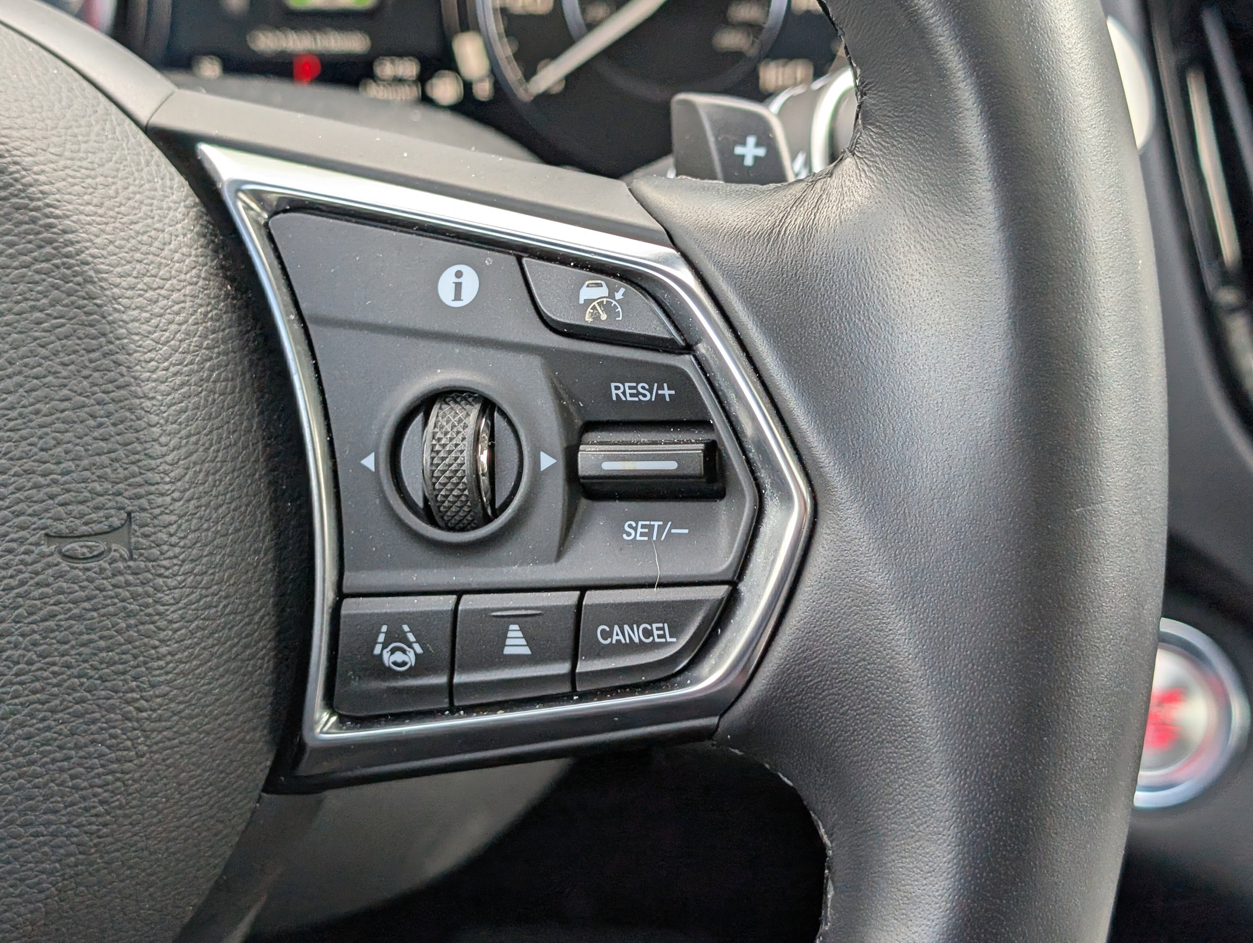 2024 Acura RDX w/Technology Package