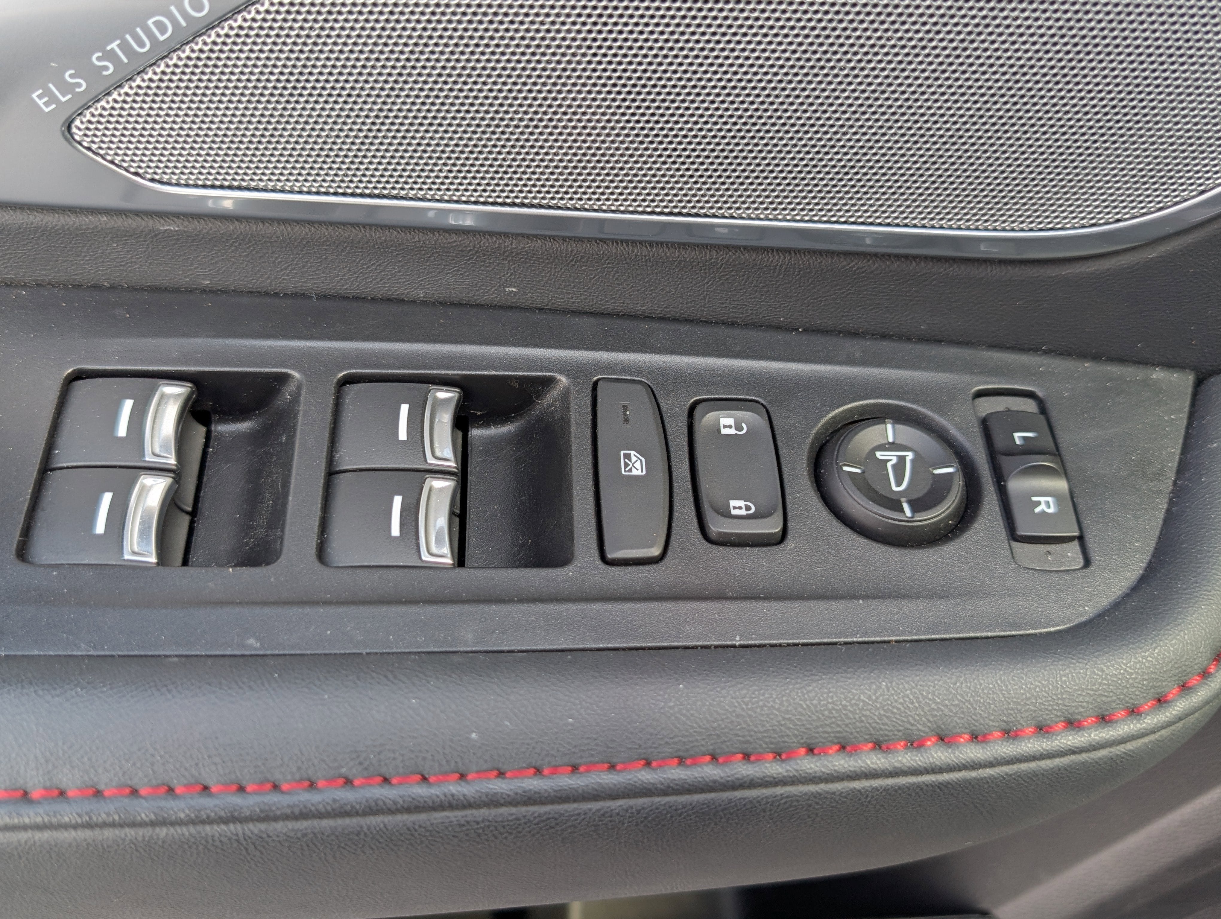 2023 Acura RDX w/A-Spec Package