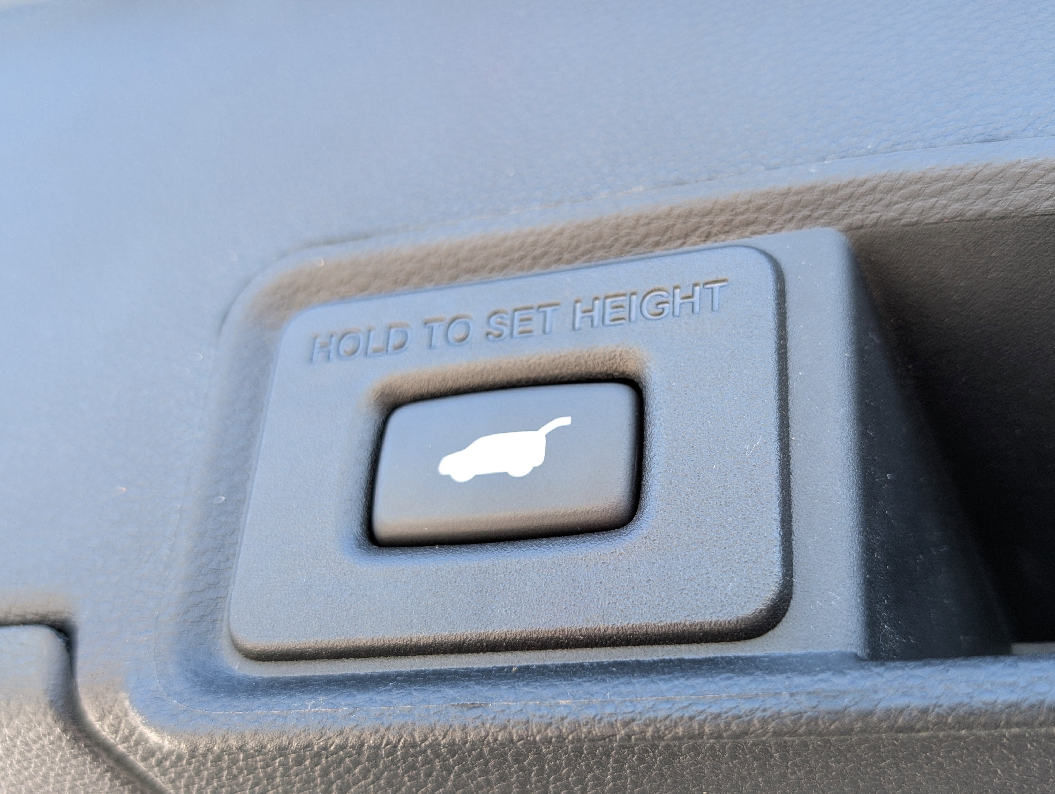 2023 Acura RDX w/Advance Package