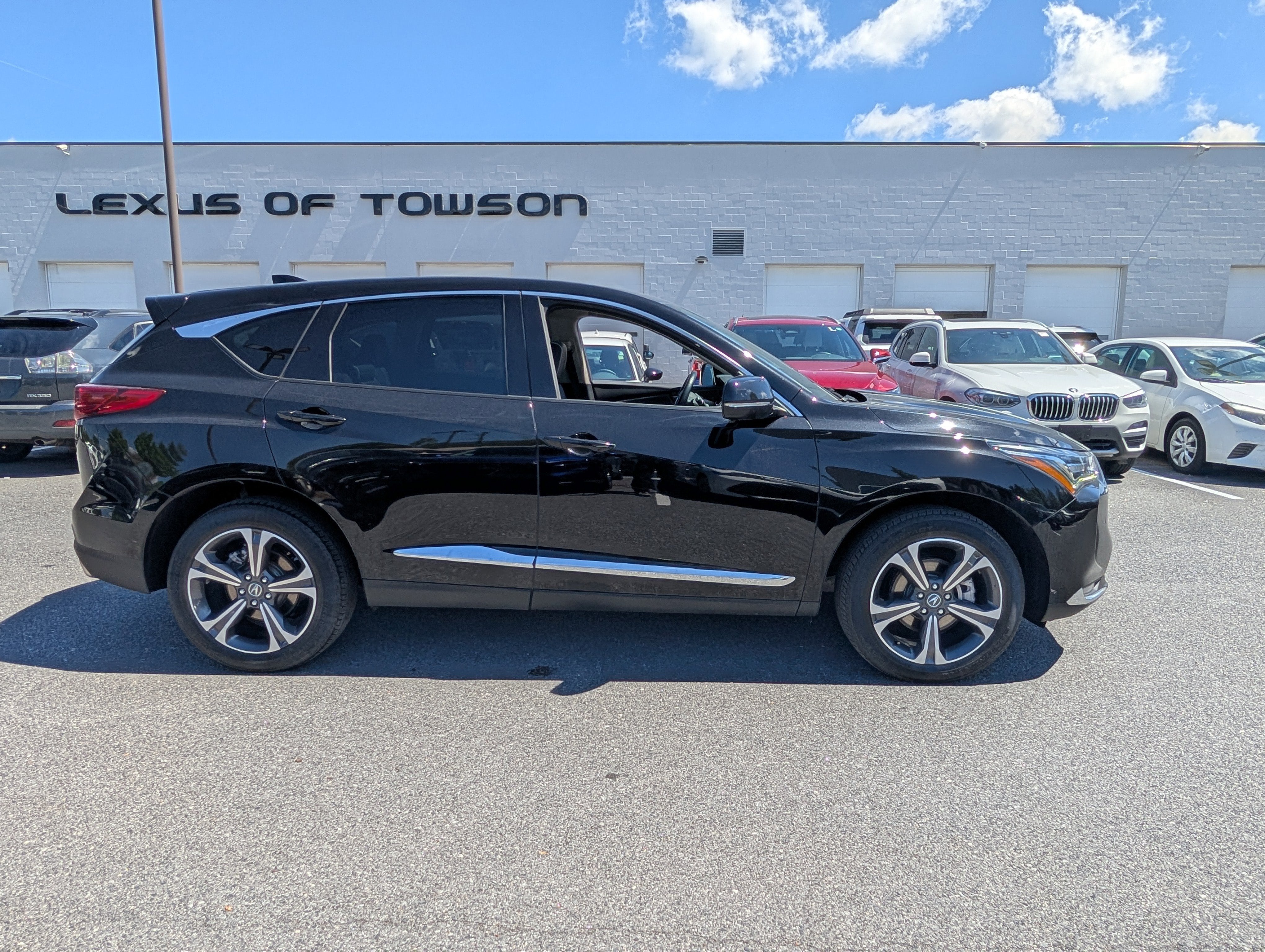 2023 Acura RDX w/Advance Package