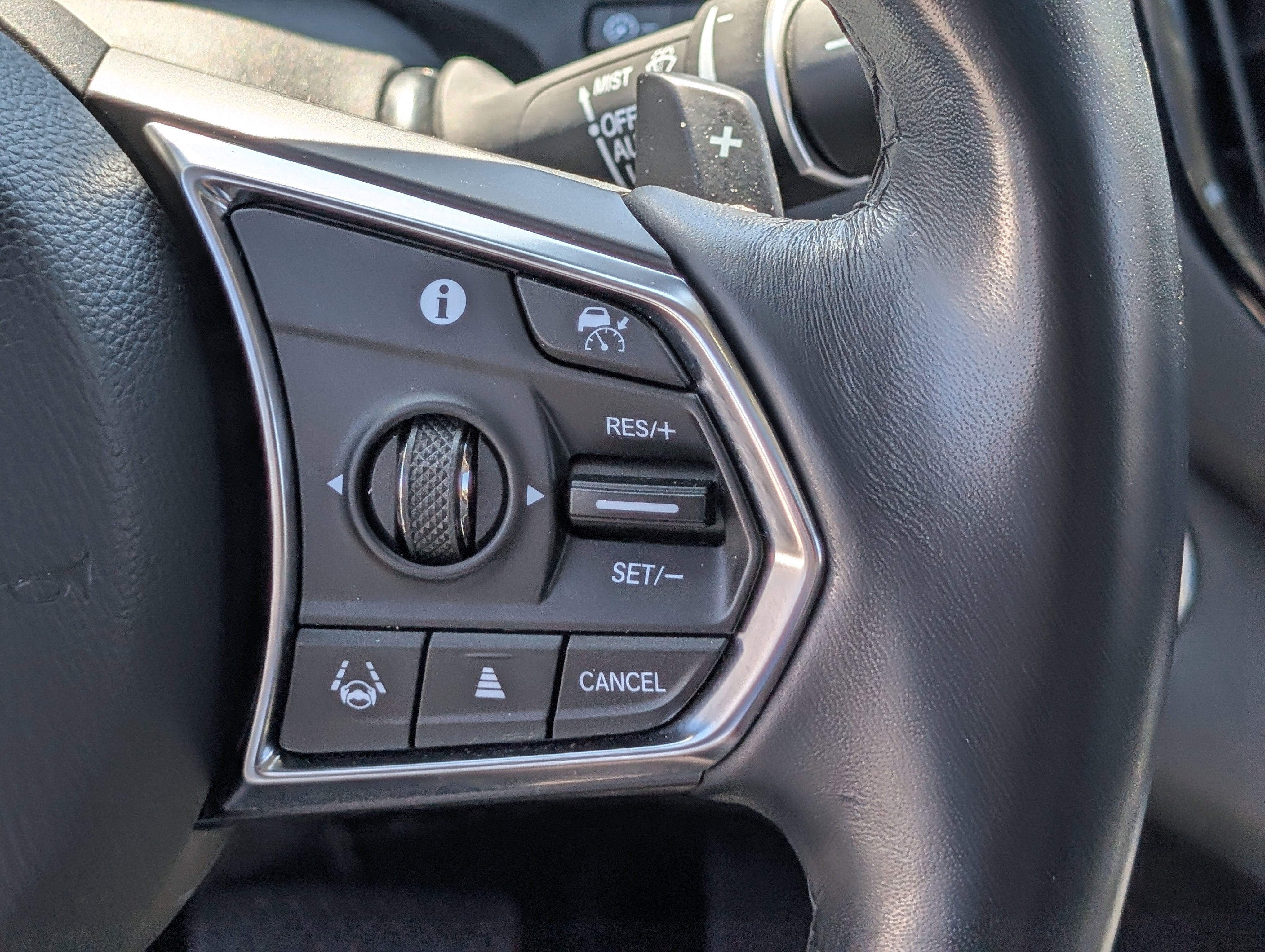 2023 Acura RDX w/Advance Package