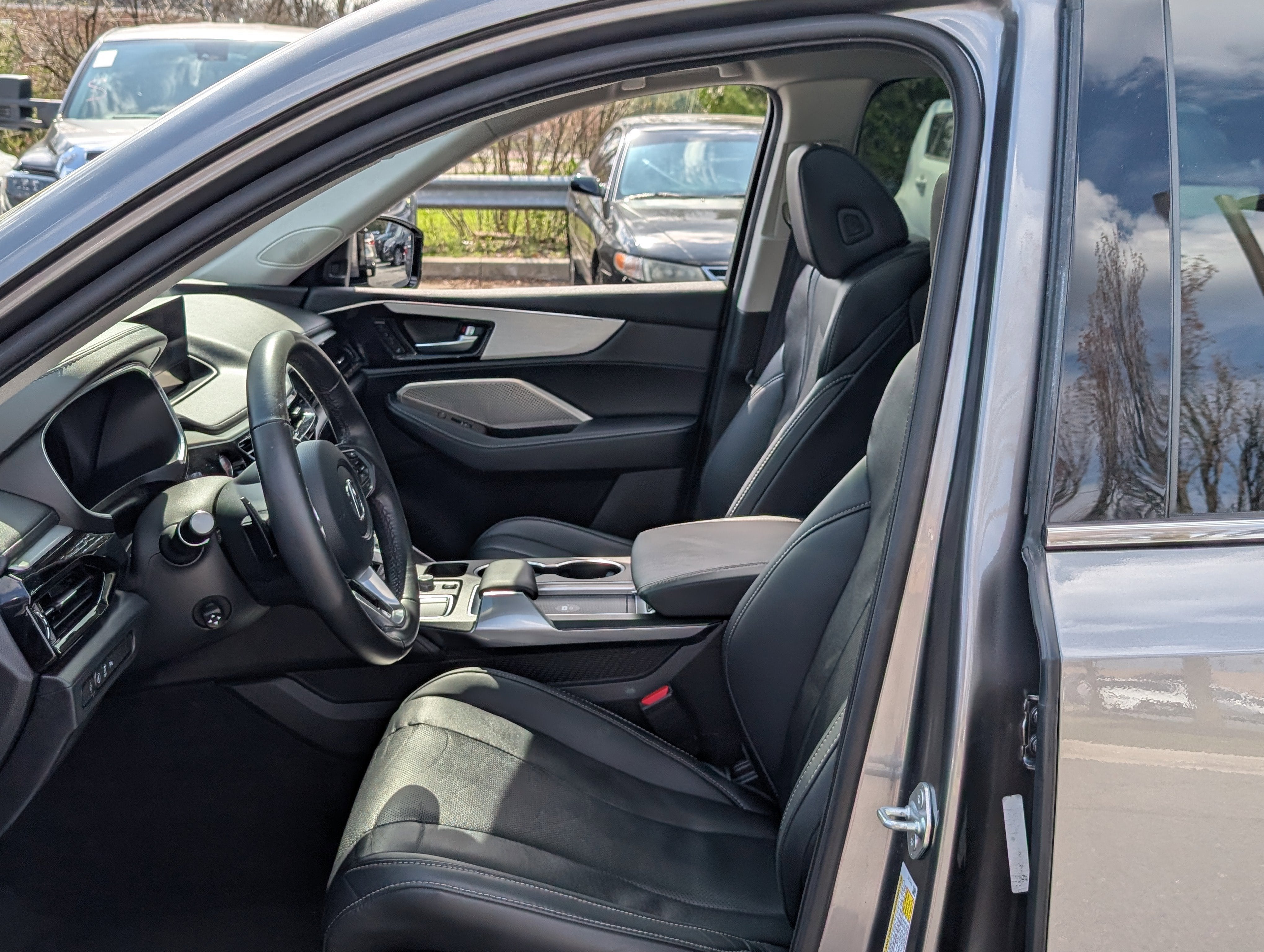 2023 Acura MDX w/Technology Package