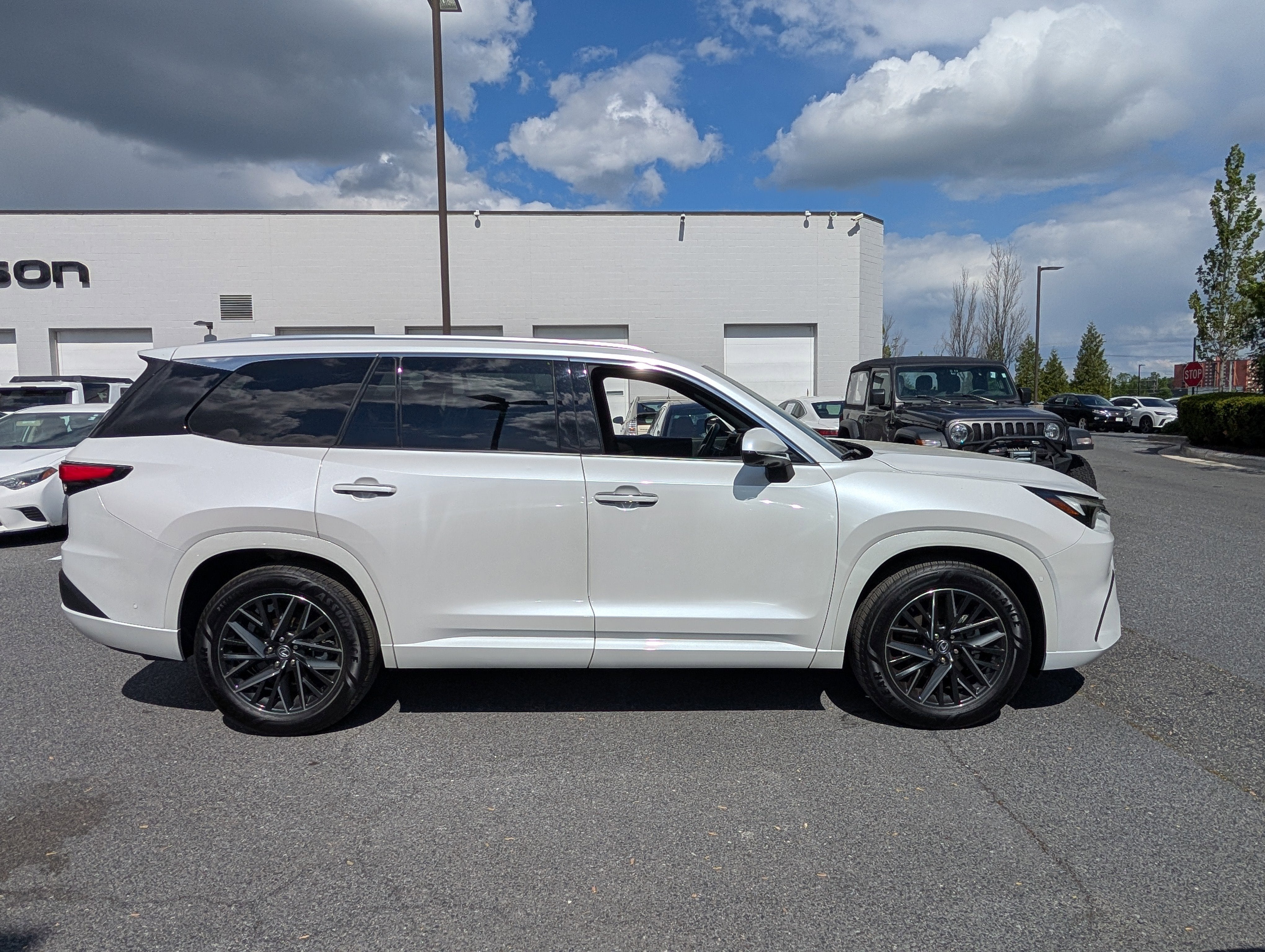 2024 Lexus TX TX 350 Premium