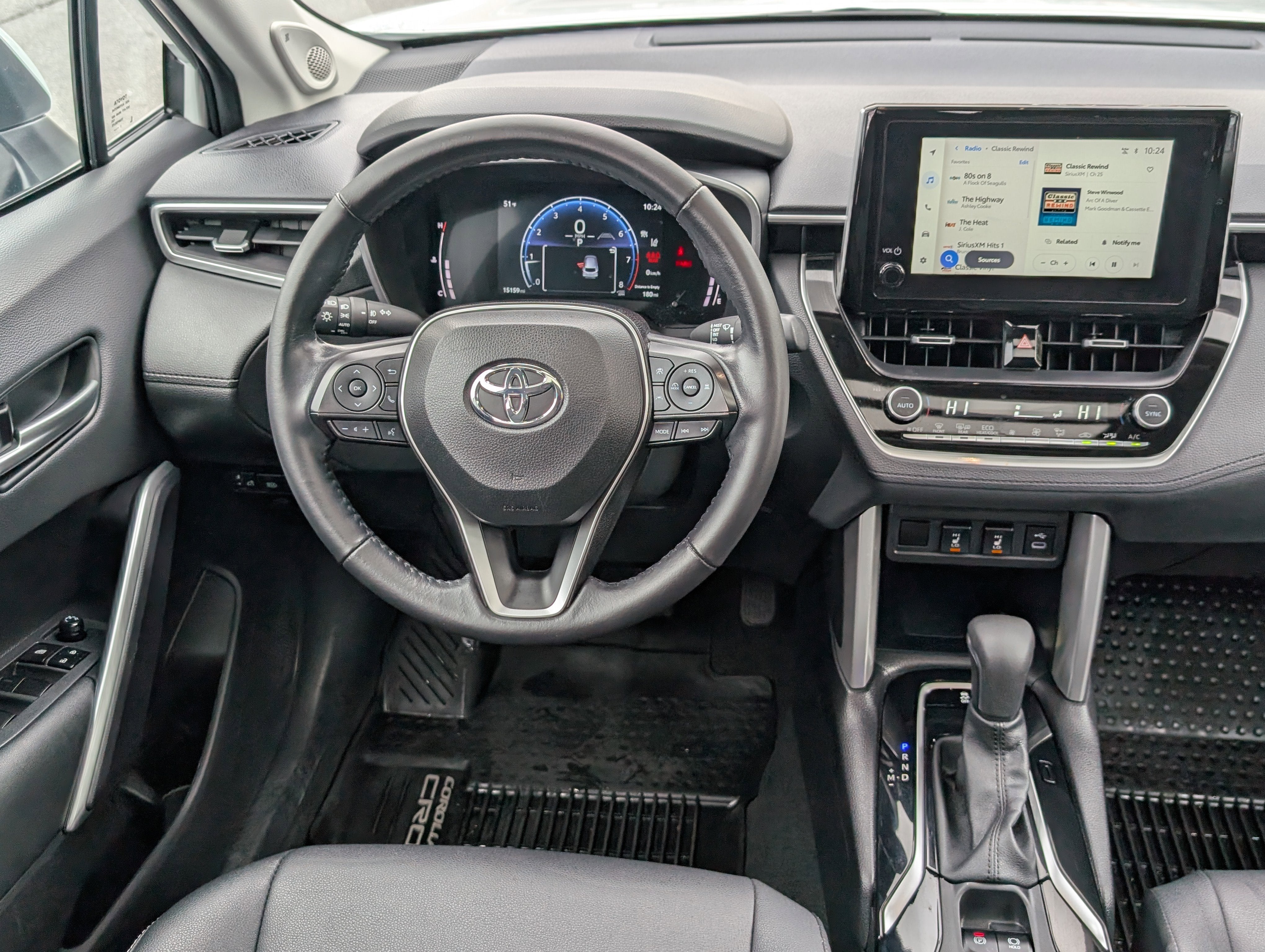 2023 Toyota Corolla Cross XLE