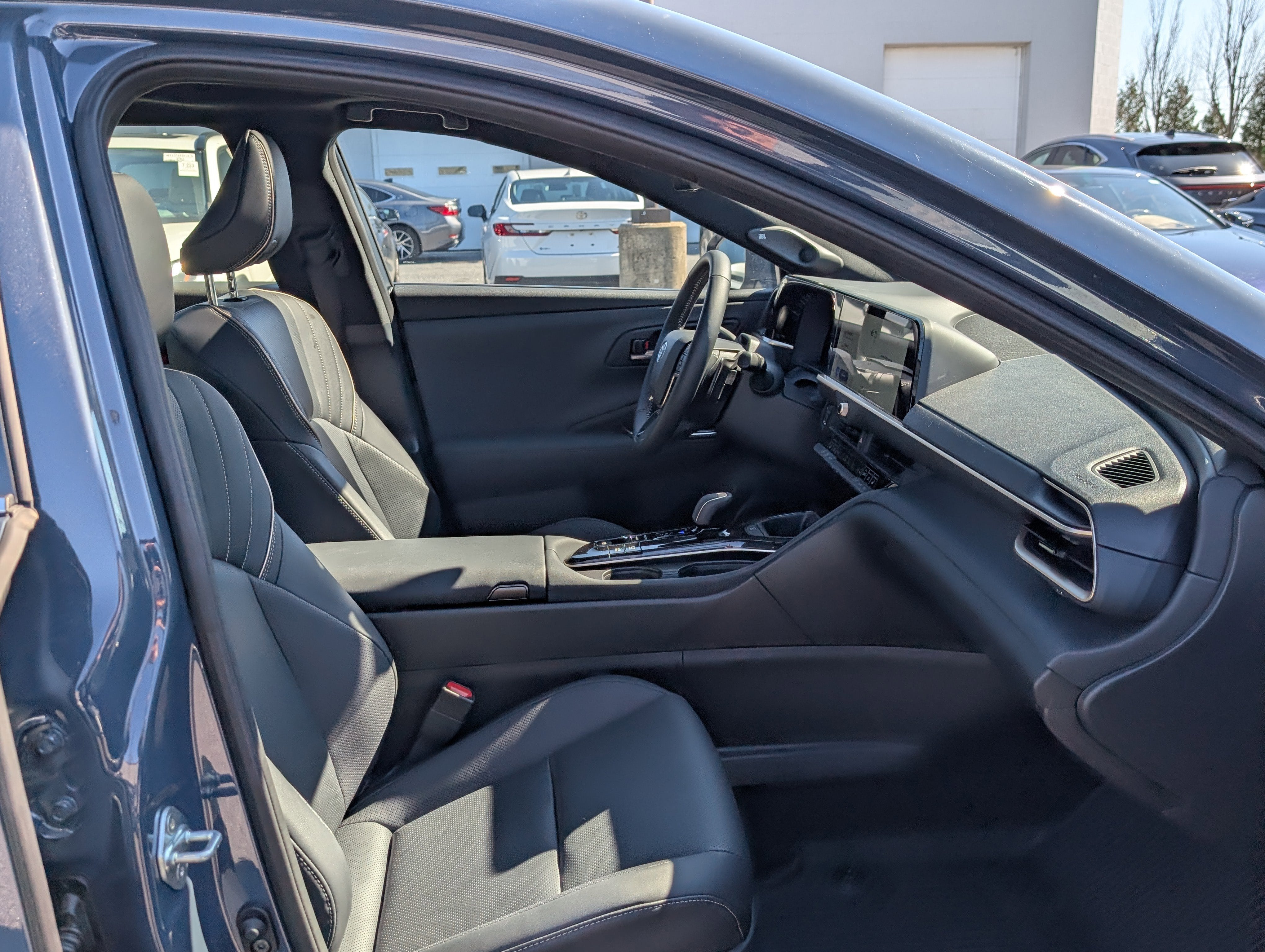 2025 Toyota Crown Signia Limited