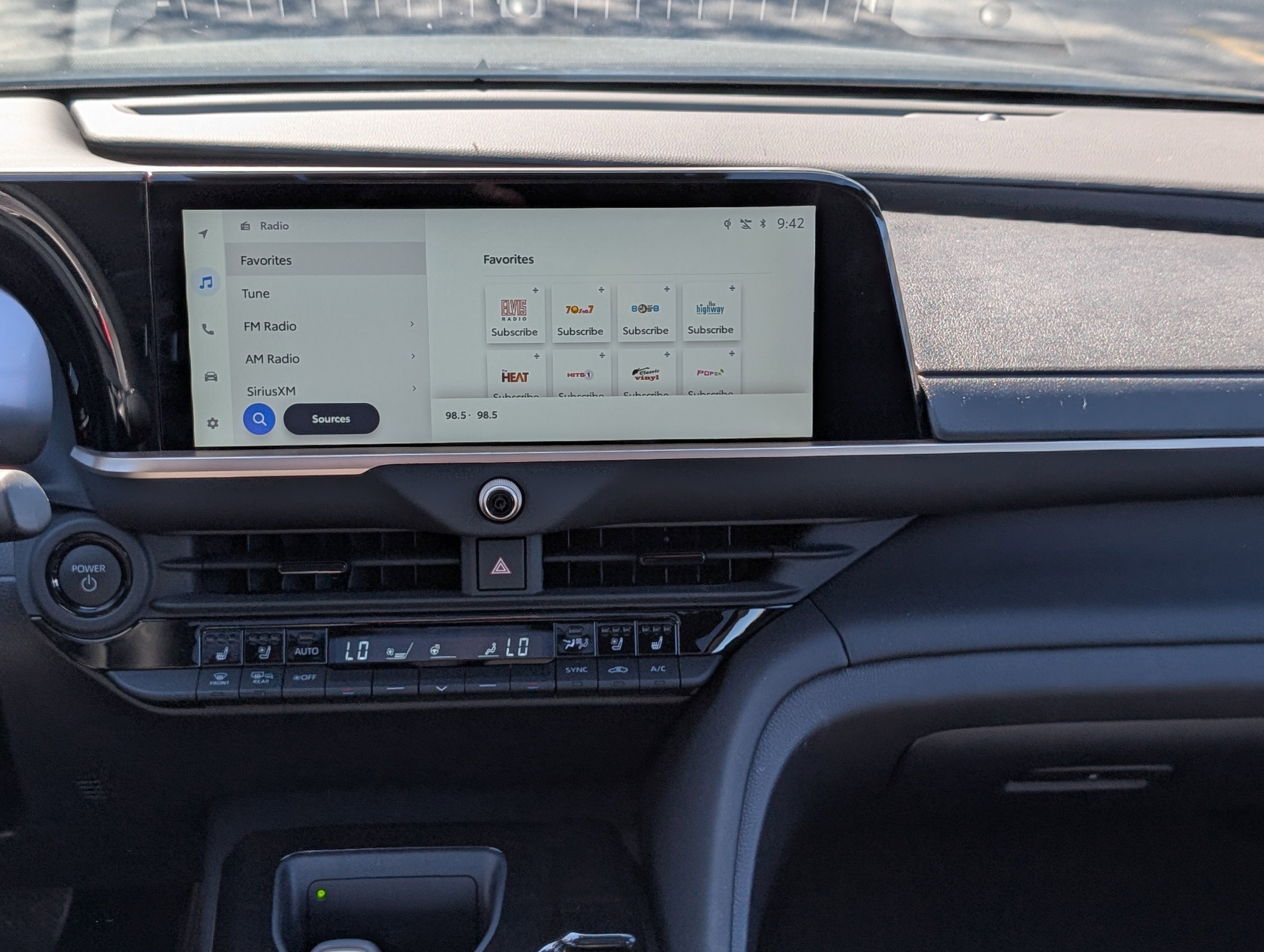 2025 Toyota Crown Signia Limited