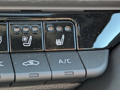 2025 Toyota Crown Signia Limited