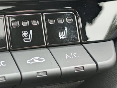 2025 Toyota Crown Signia Limited