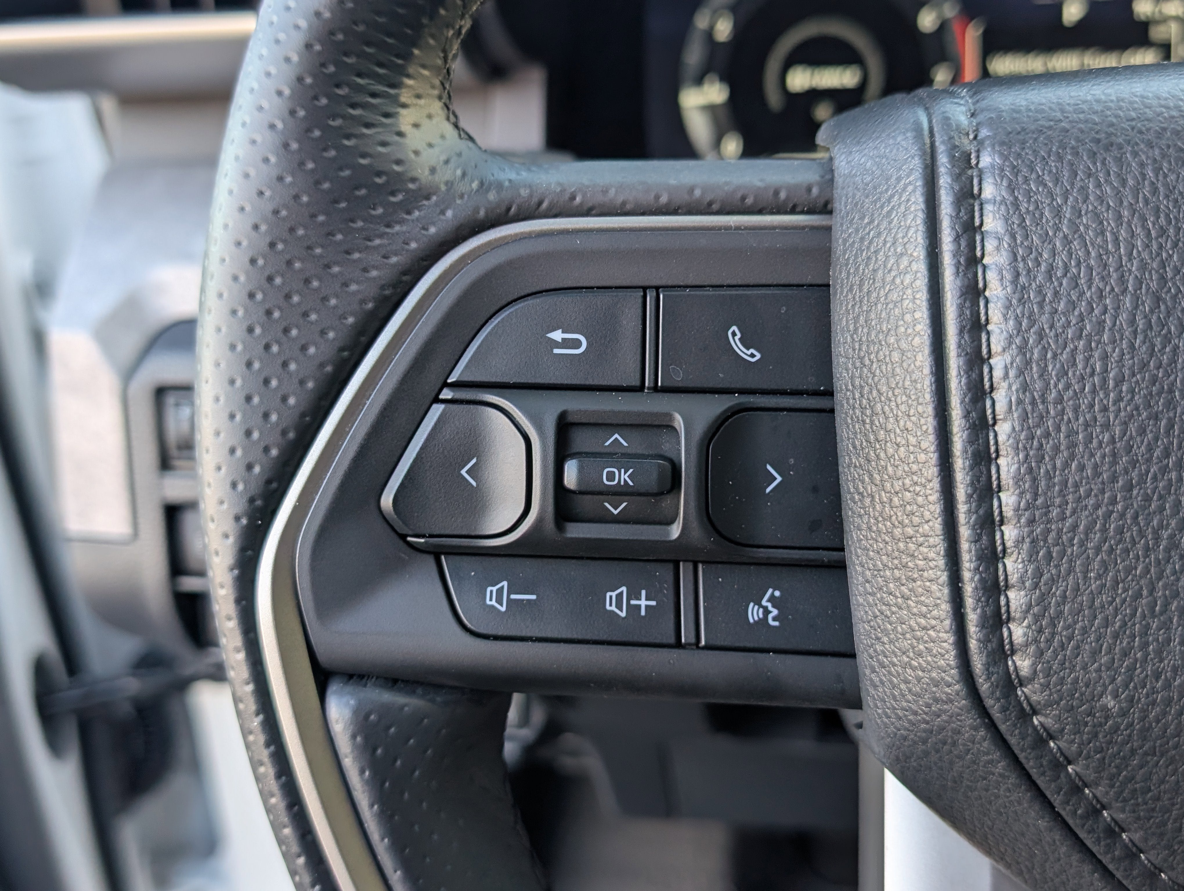 2025 Toyota 4Runner Hybrid Trailhunter