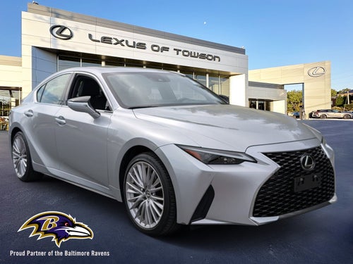 2023 Lexus IS 300