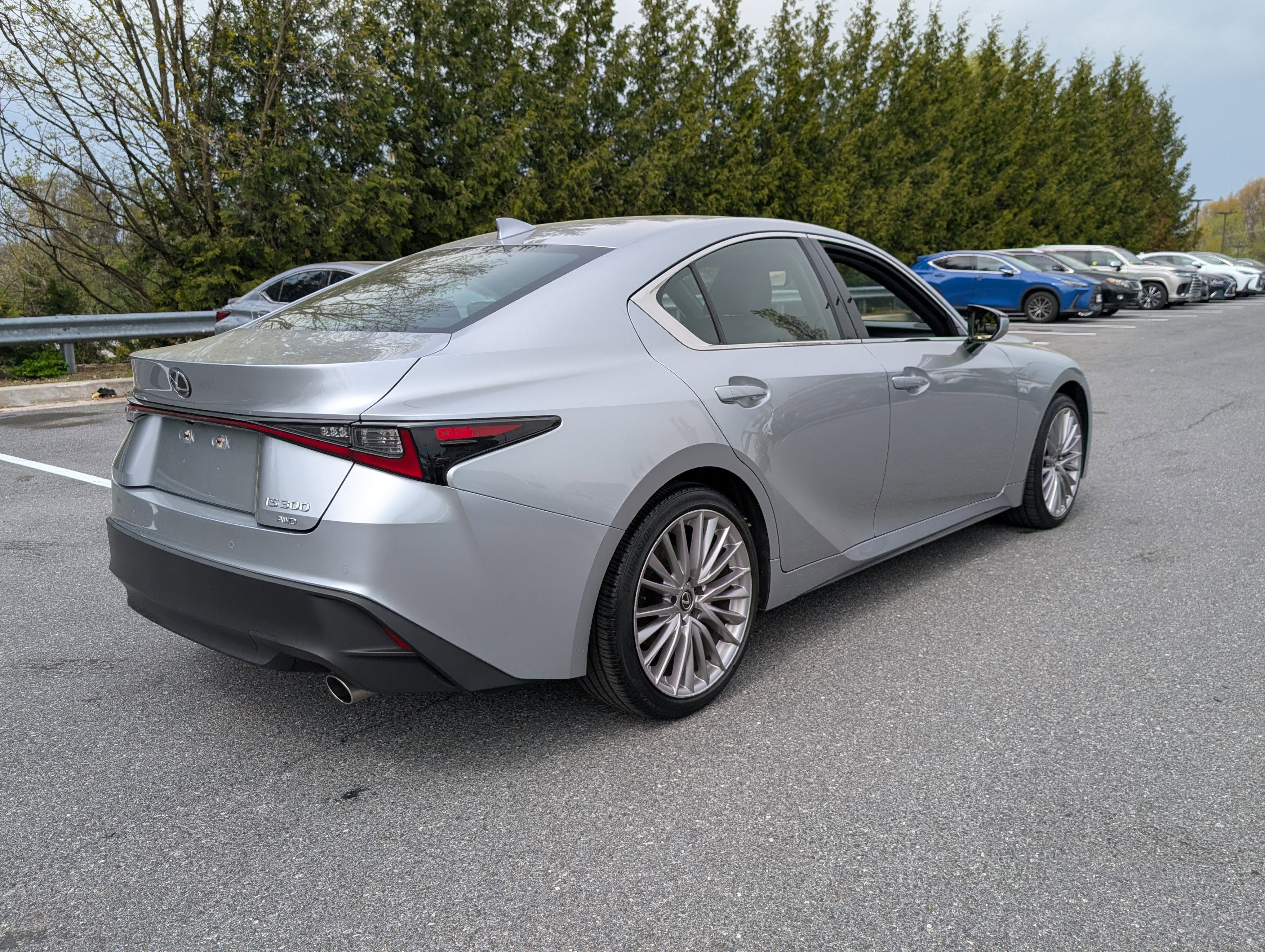 2023 Lexus IS 300