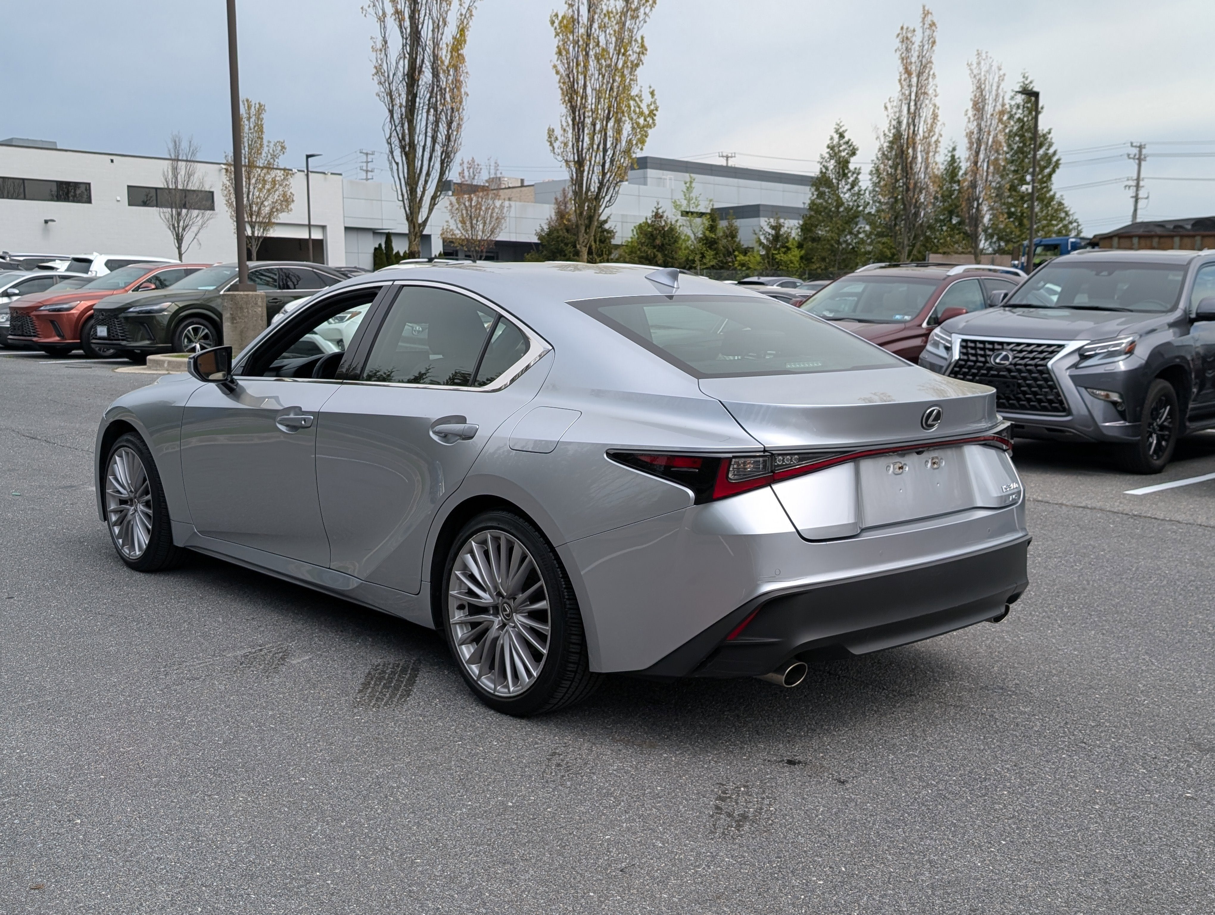 2023 Lexus IS 300