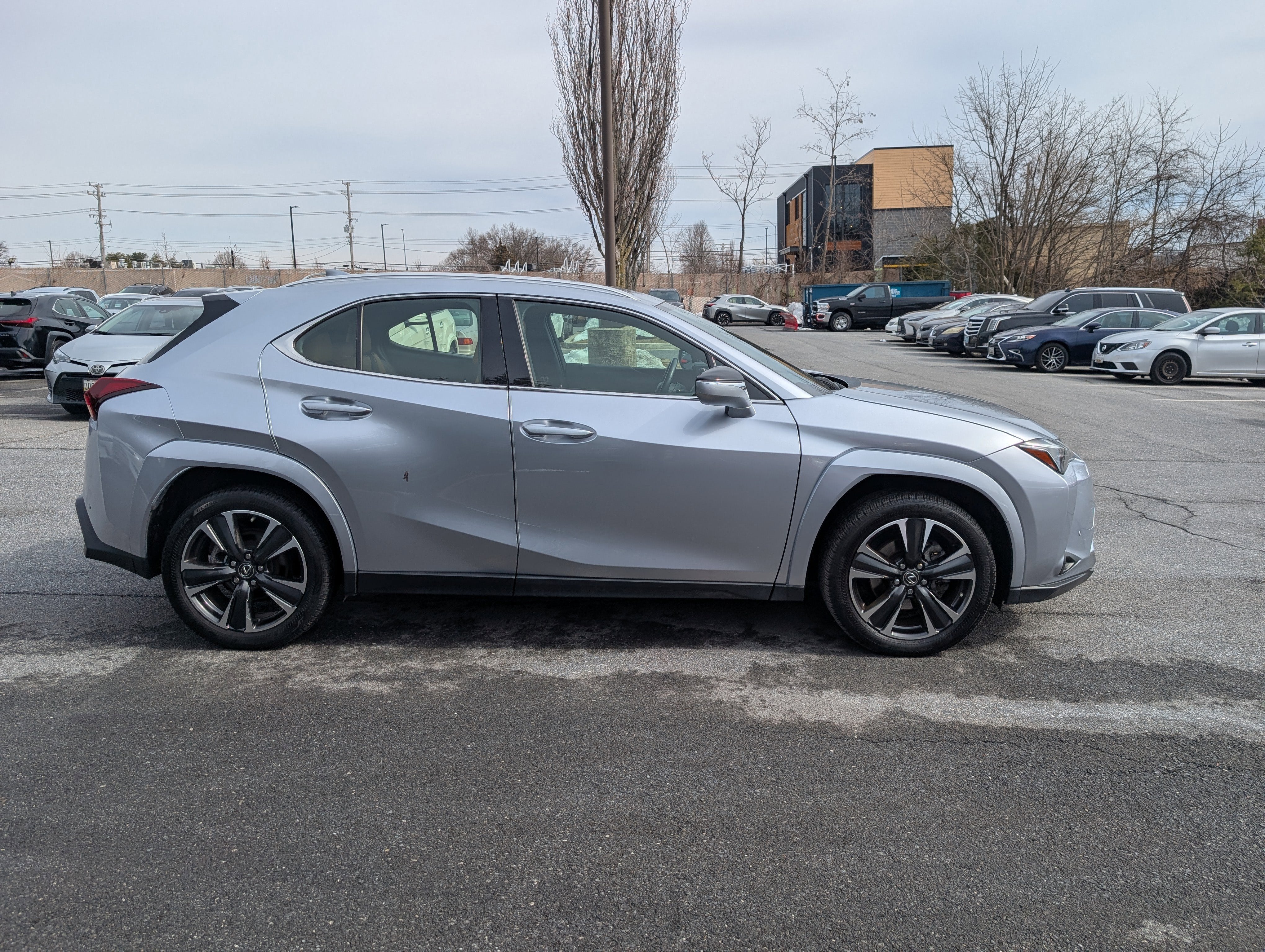 2023 Lexus UX UX 250h Premium