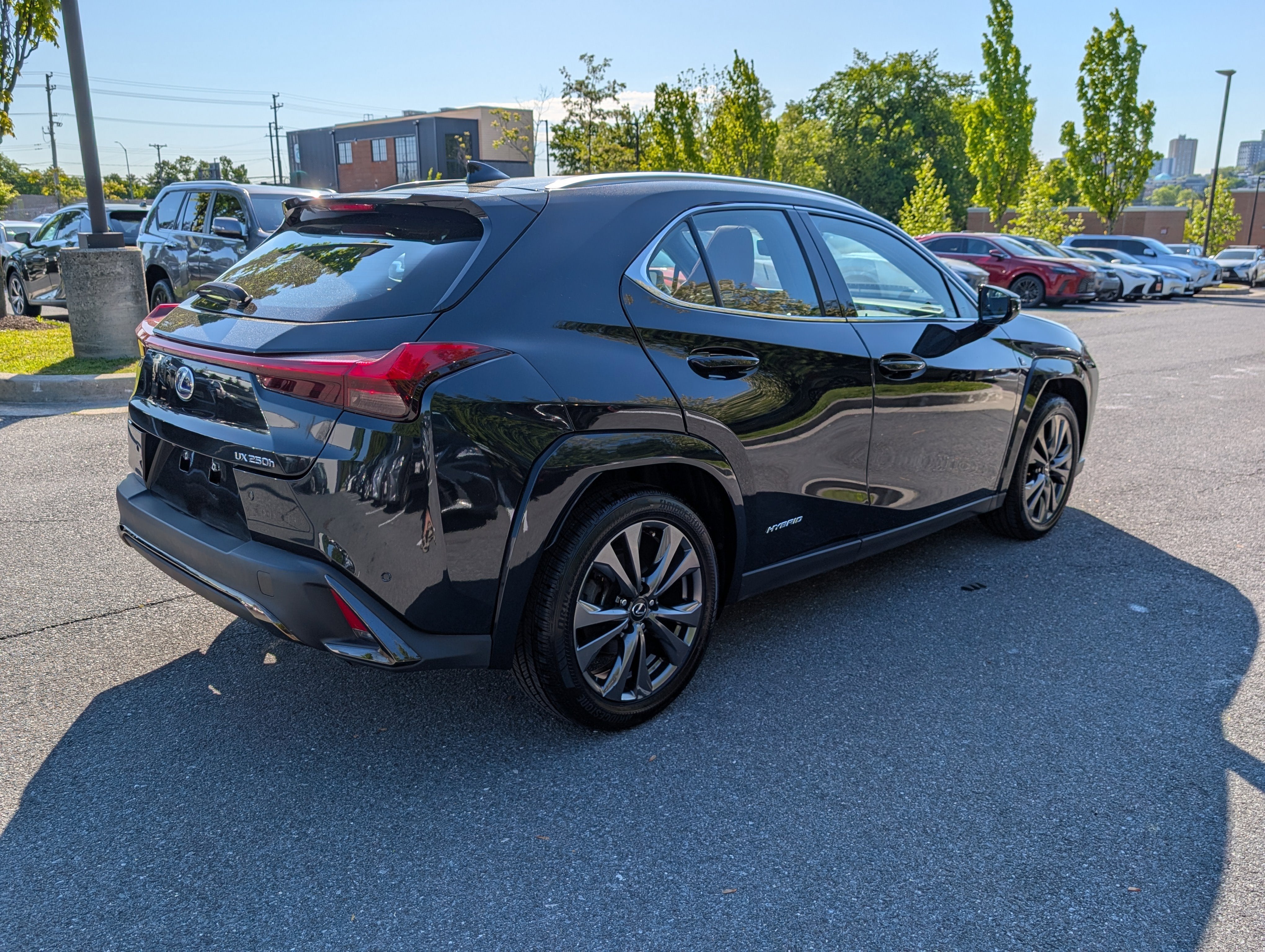 2022 Lexus UX 250h F SPORT