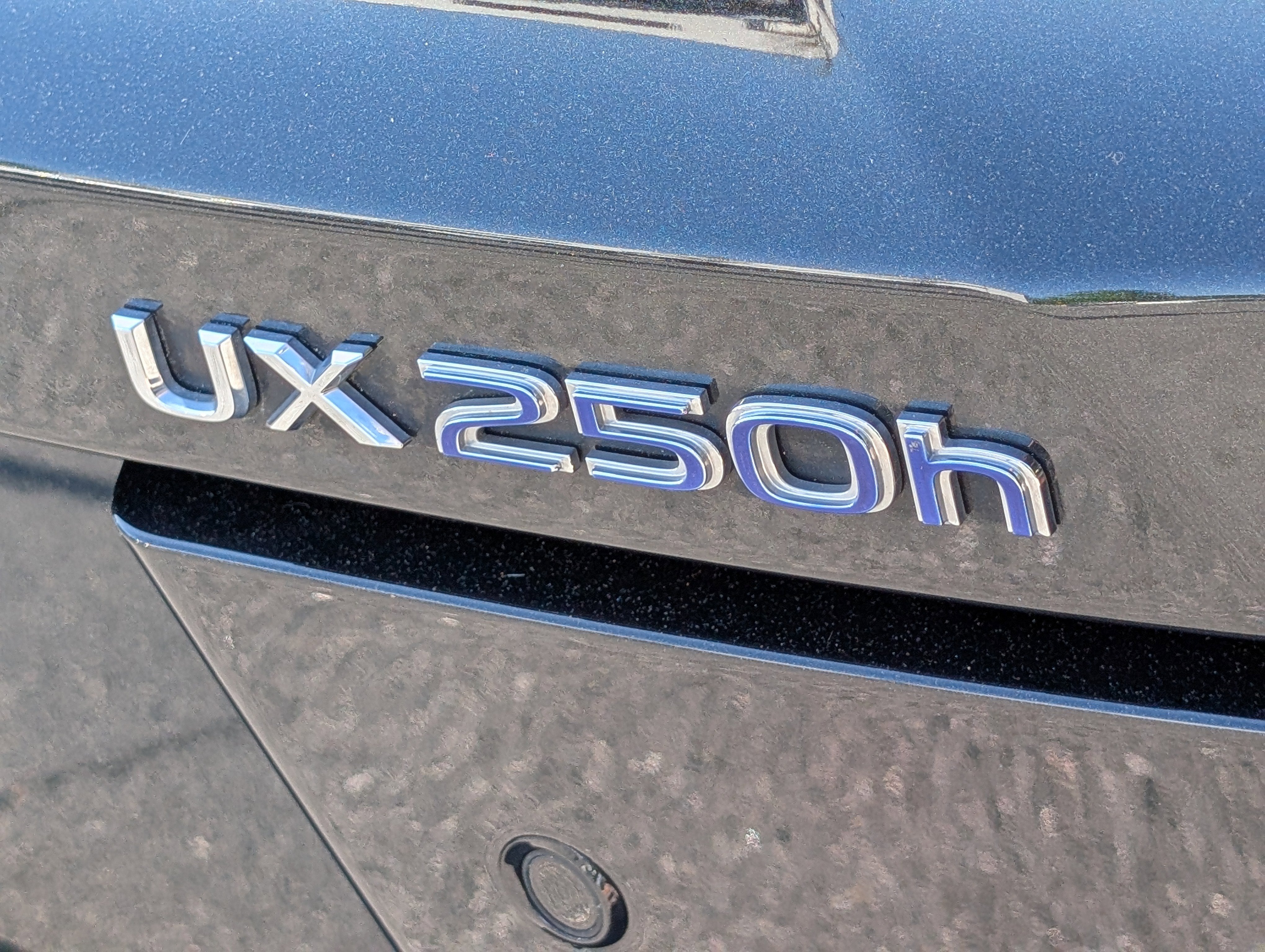 2022 Lexus UX 250h F SPORT