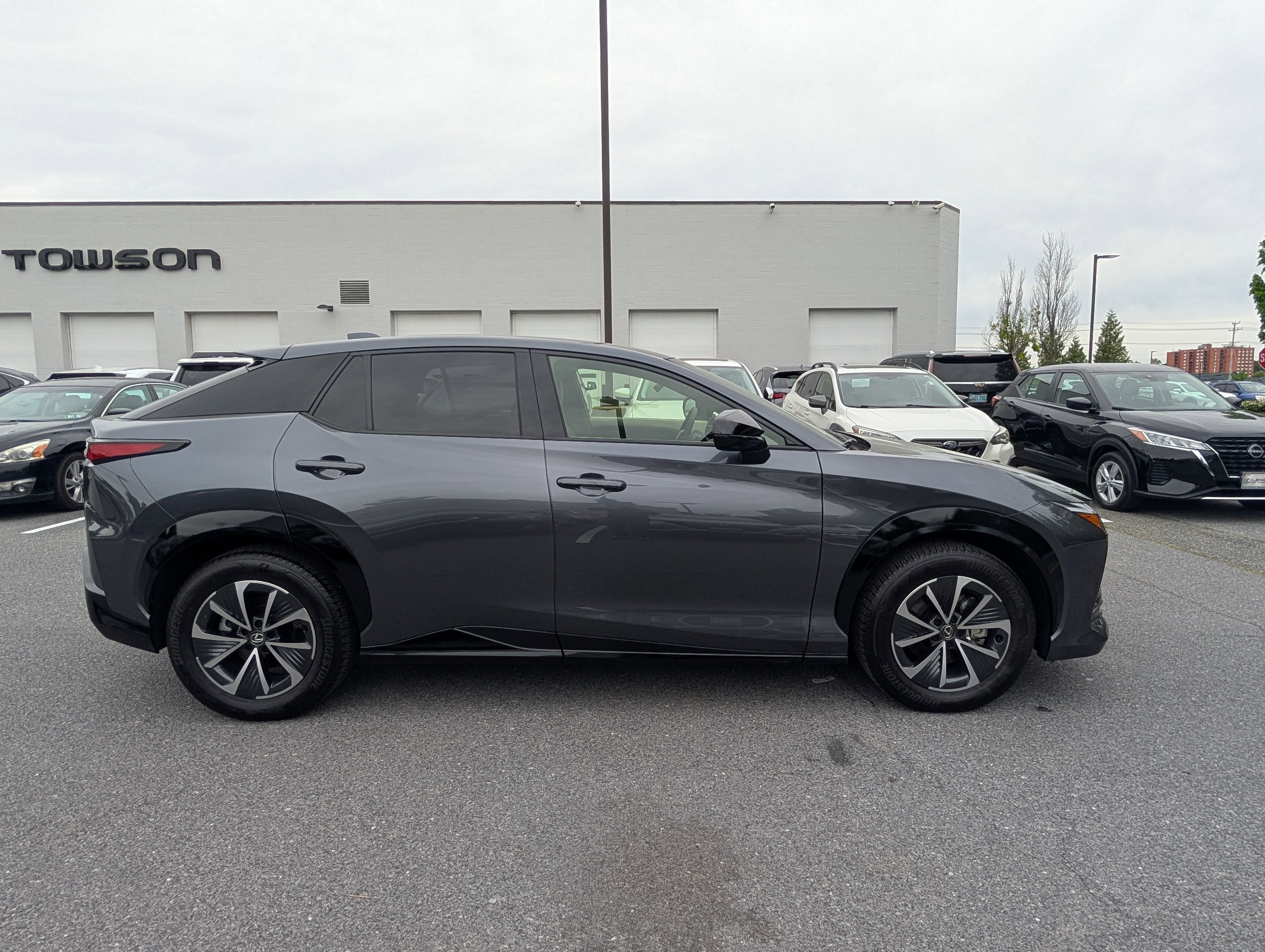 2023 Lexus RZ RZ 450e Premium