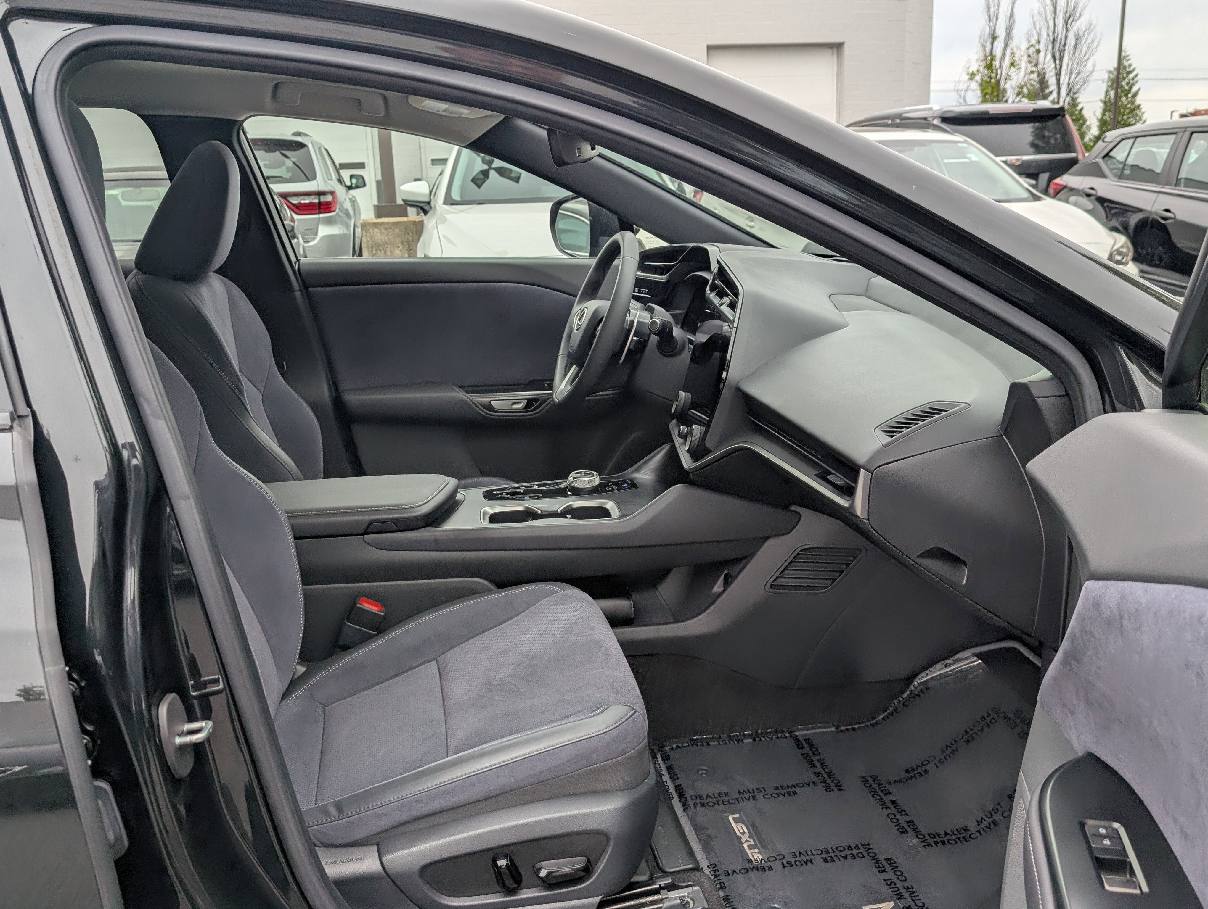 2023 Lexus RZ RZ 450e Luxury