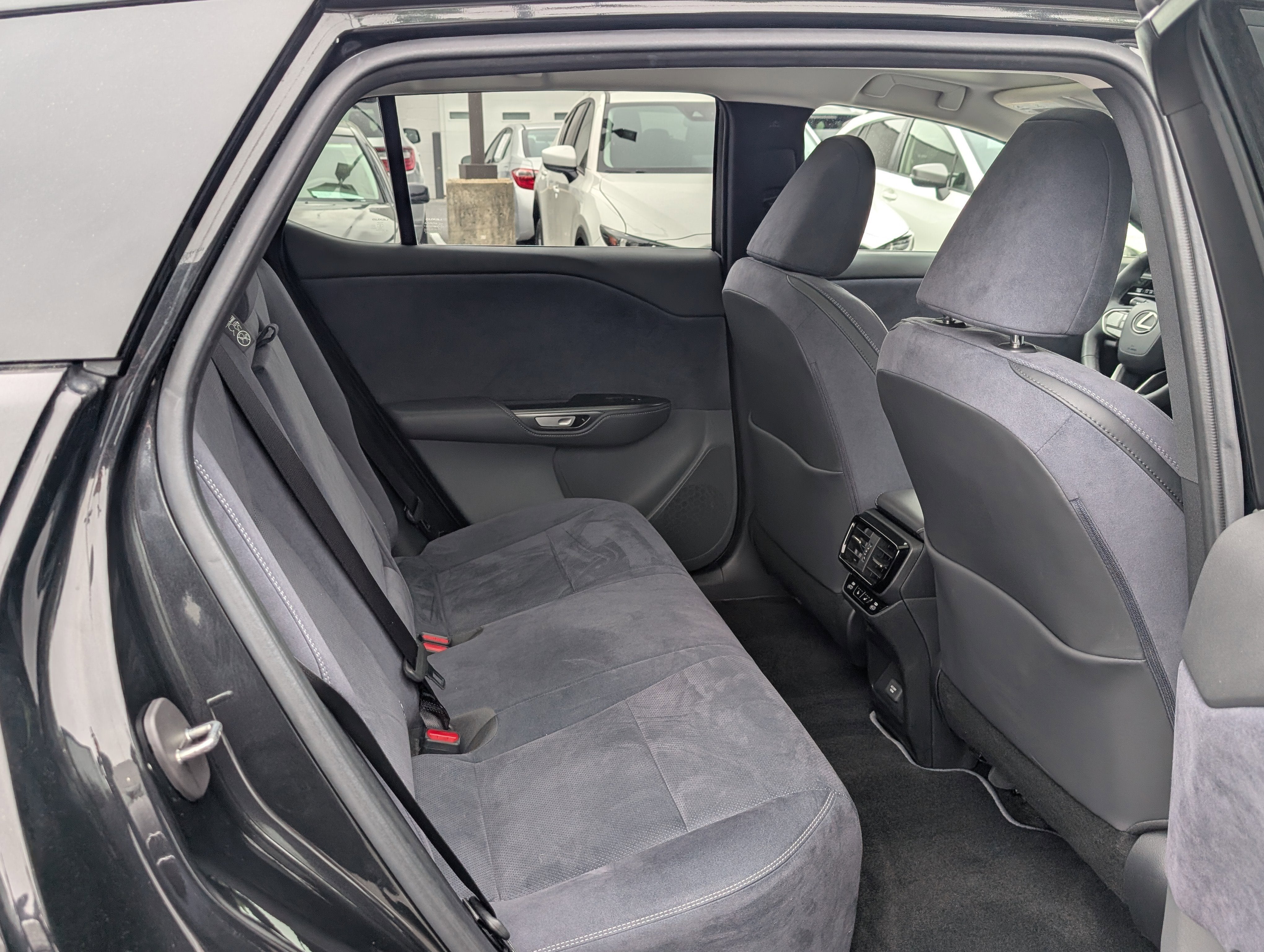 2023 Lexus RZ RZ 450e Luxury