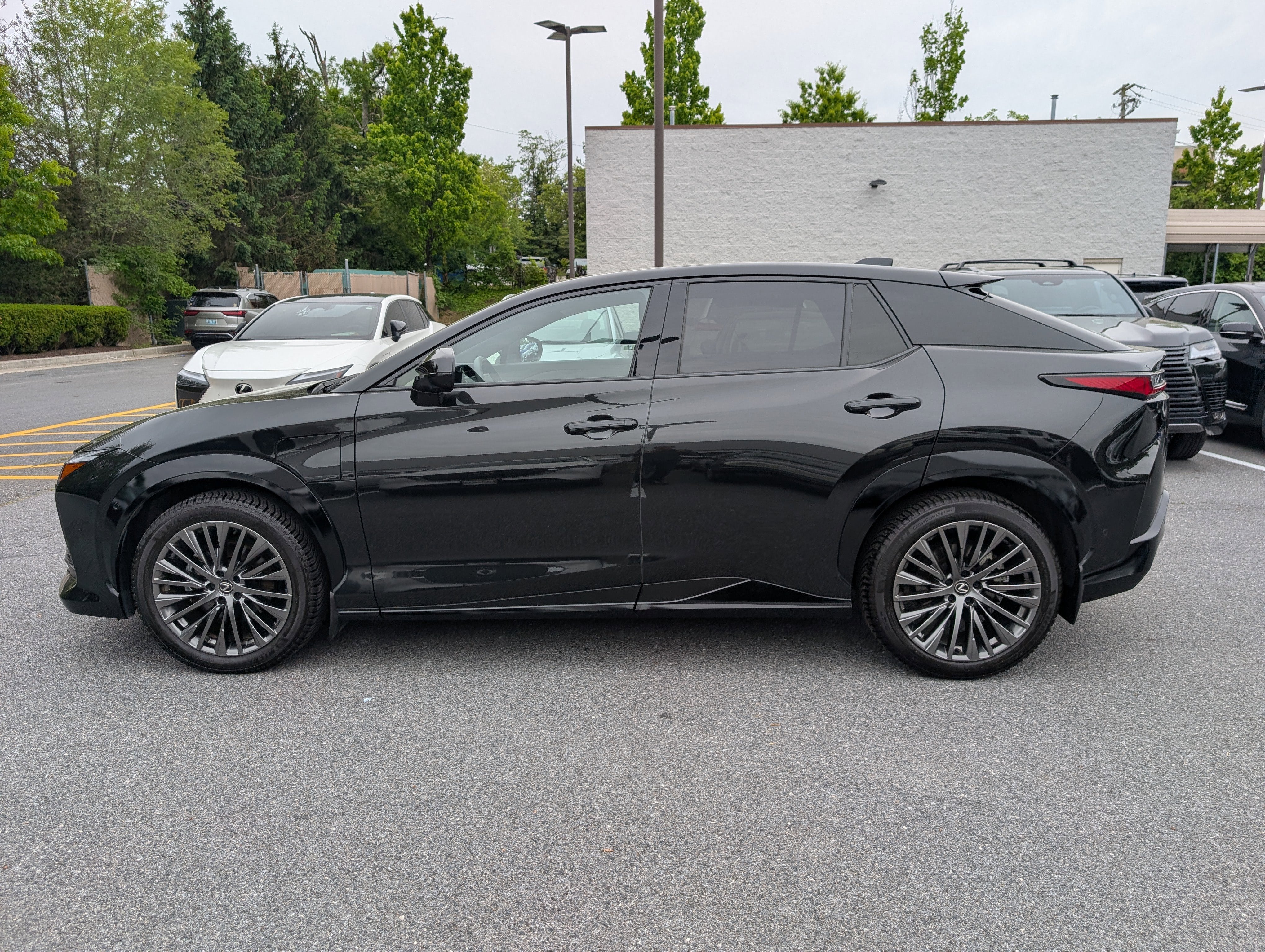 2023 Lexus RZ RZ 450e Luxury