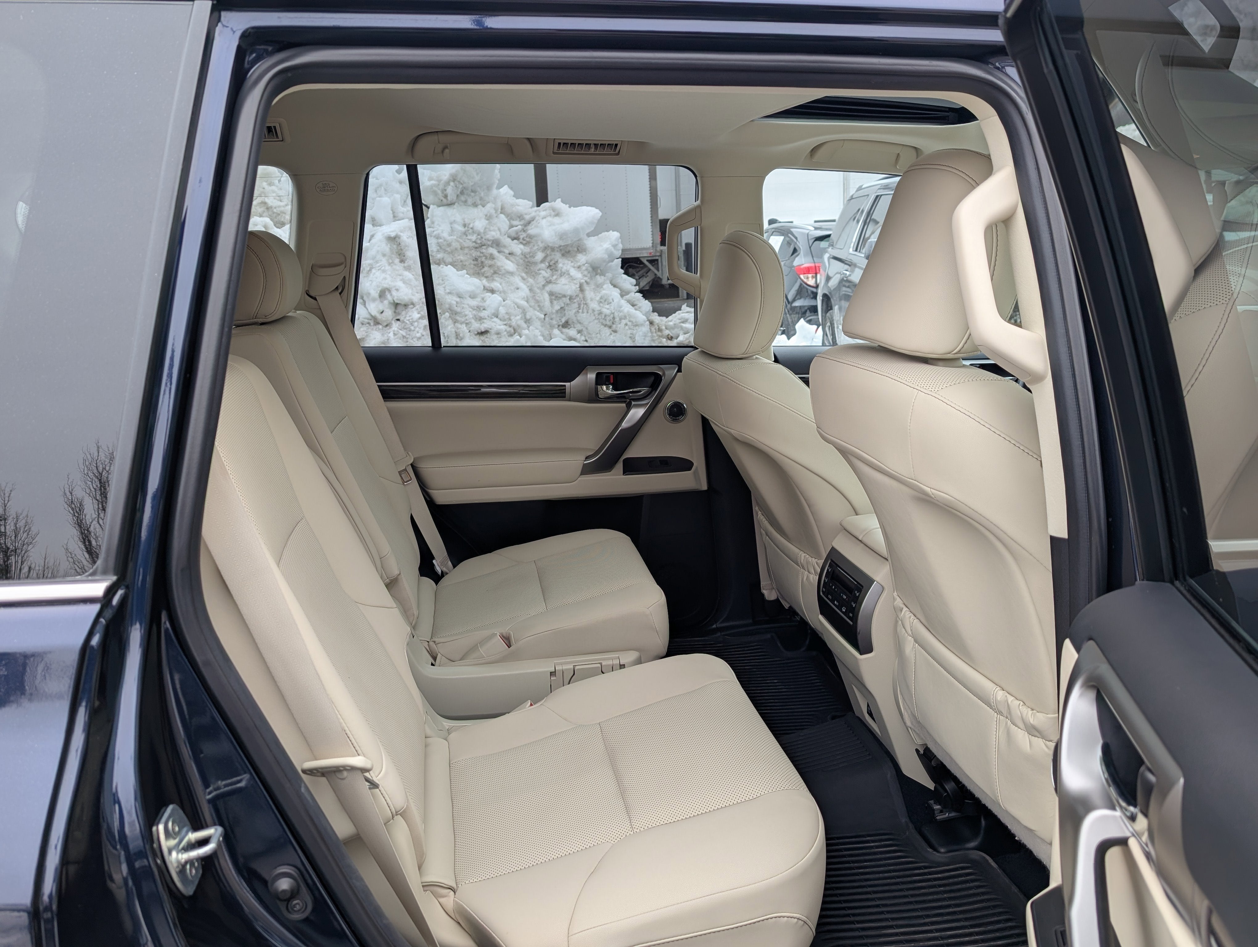 2023 Lexus GX 460 Premium