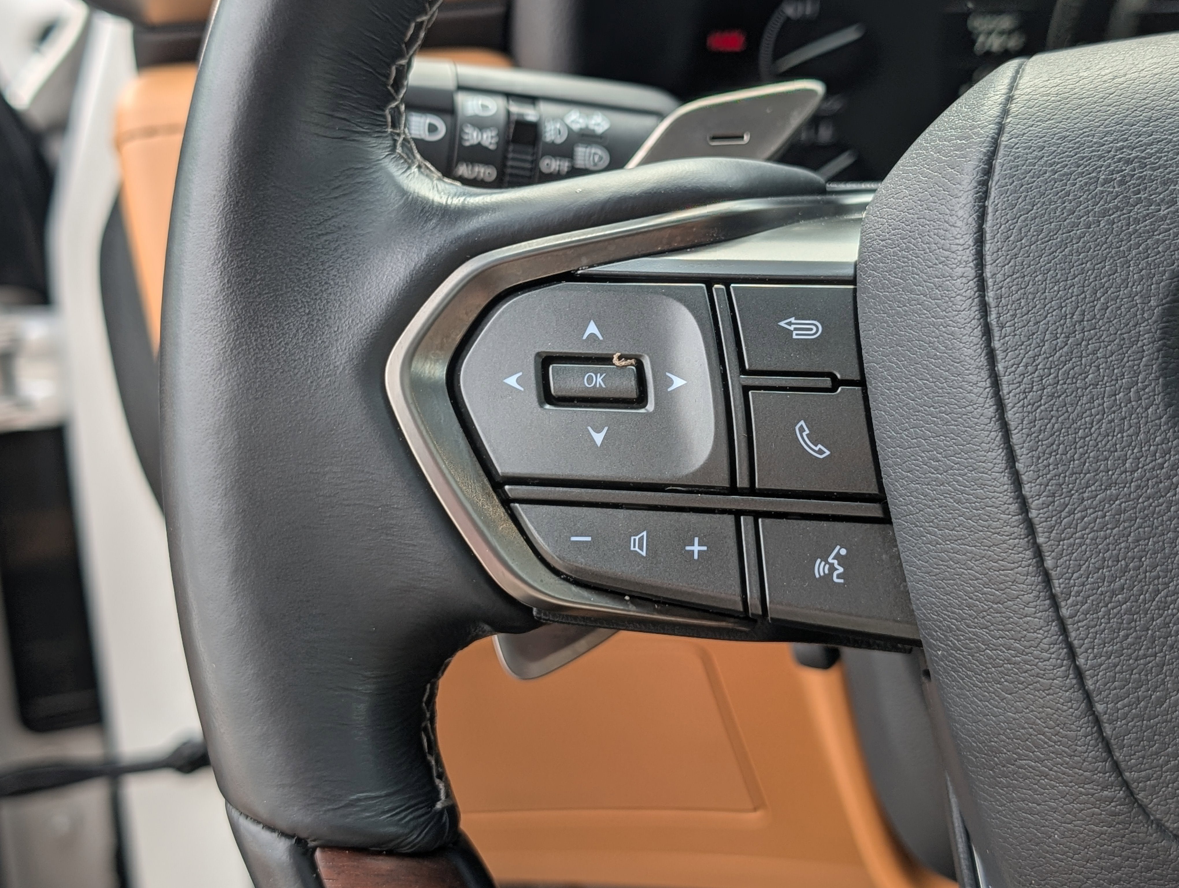 2024 Lexus LX 600 Luxury