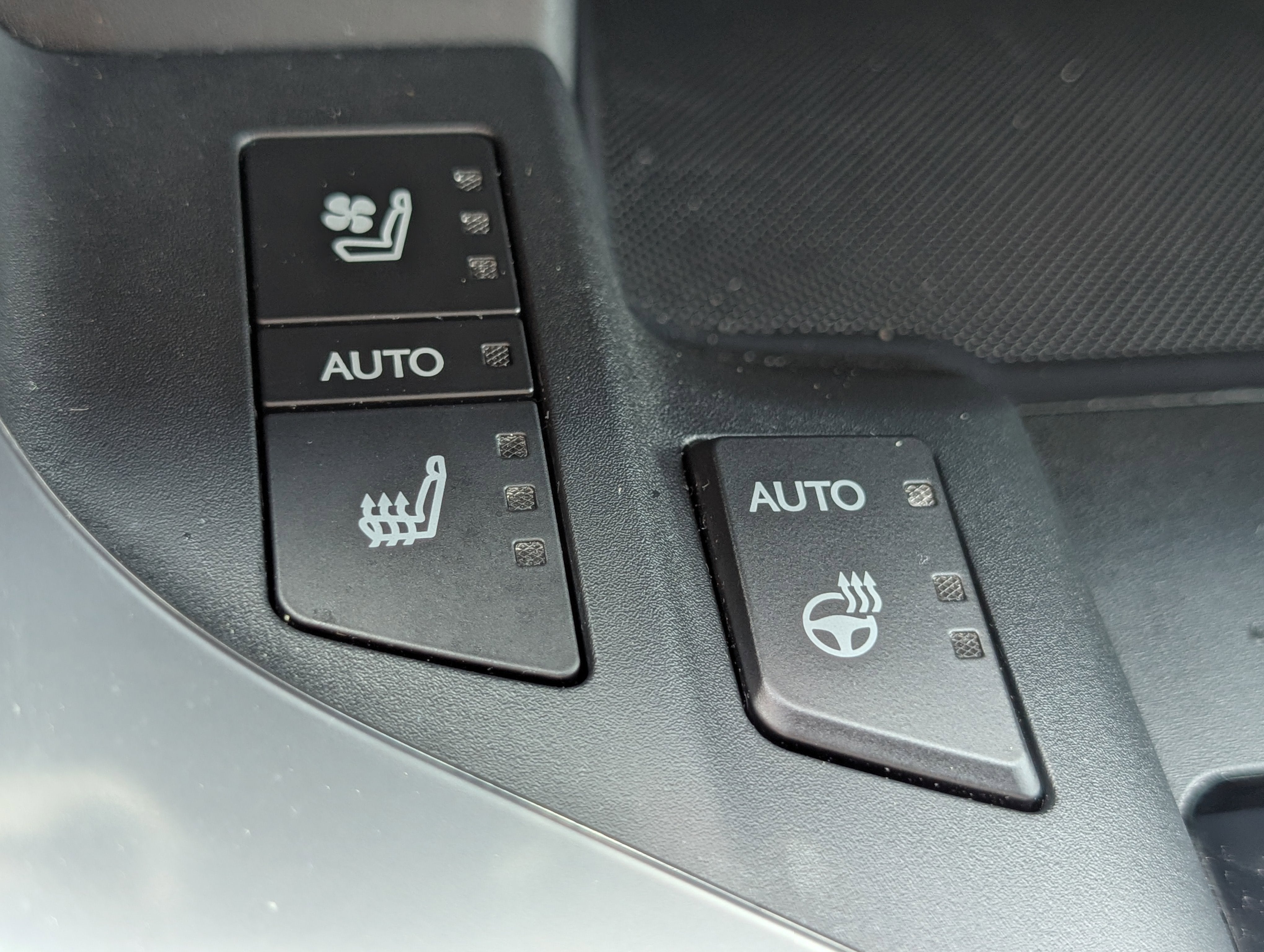 2024 Lexus LX 600 Luxury