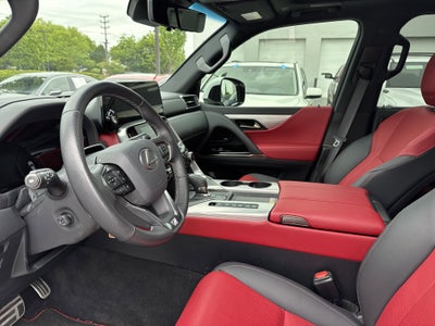 2025 Lexus LX 700h F SPORT