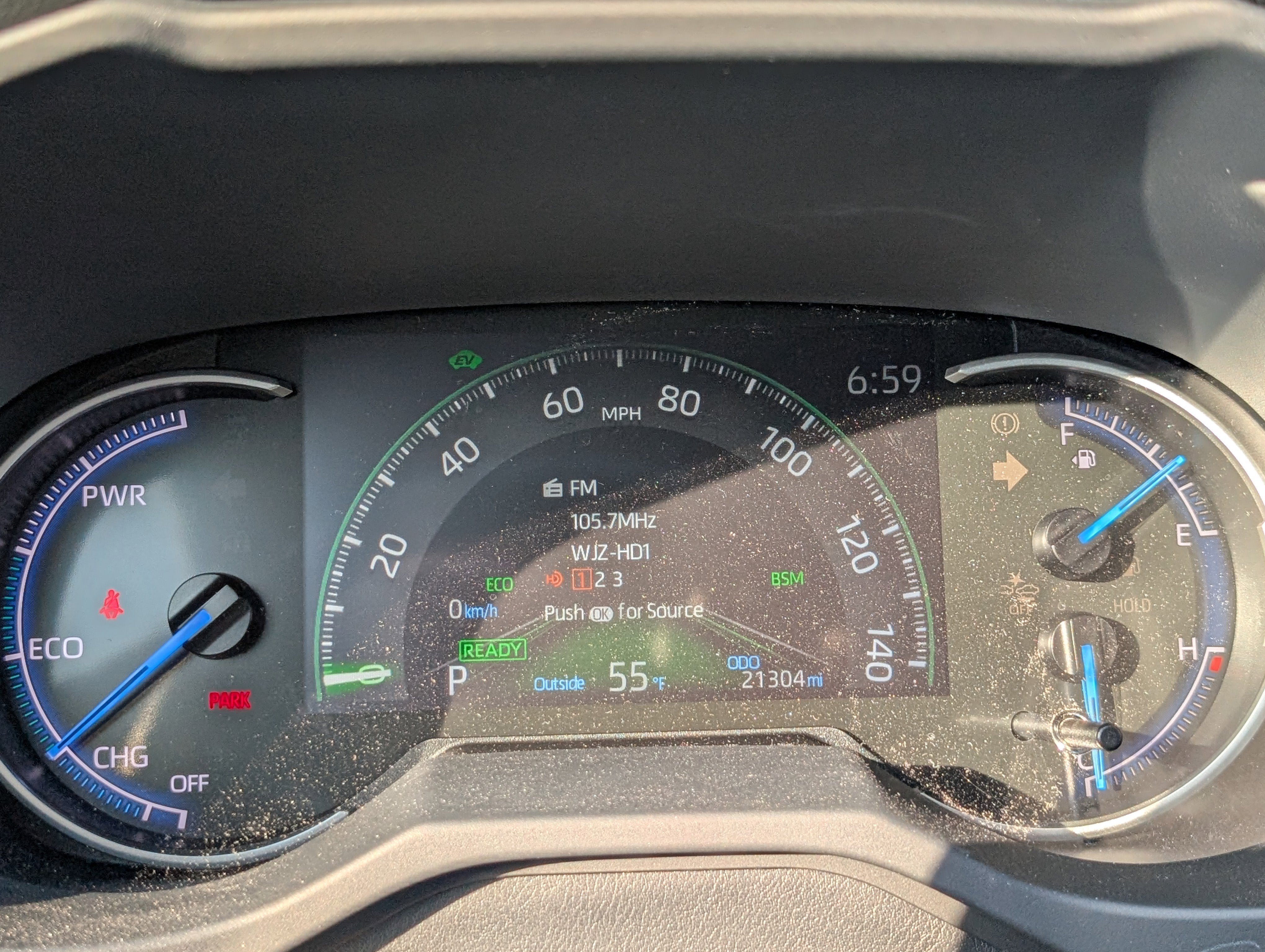 2023 Toyota RAV4 Hybrid XLE Premium