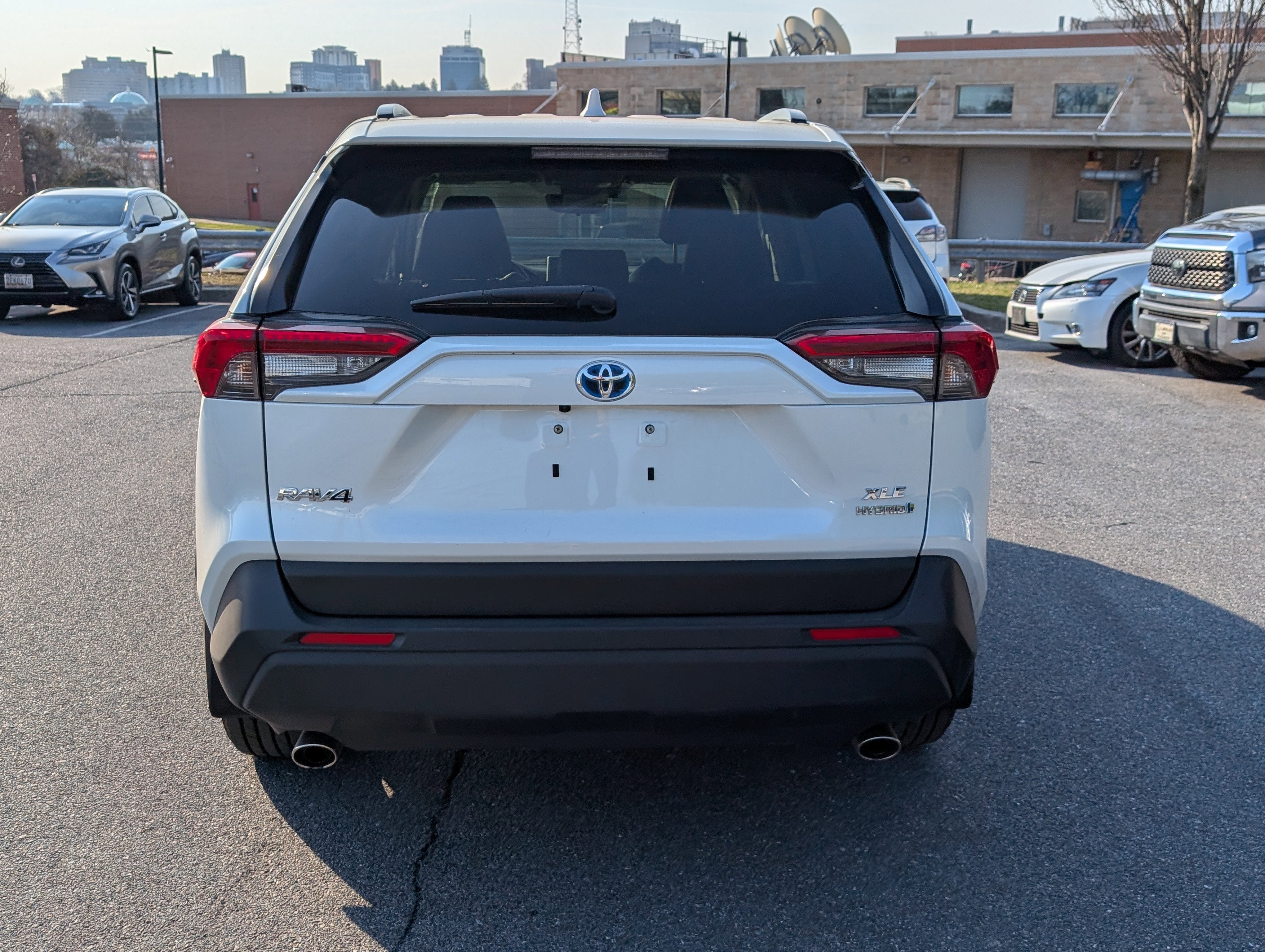 2023 Toyota RAV4 Hybrid XLE Premium