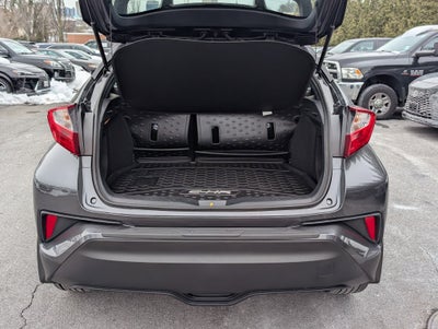 2022 Toyota C-HR XLE