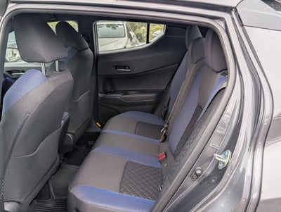 2022 Toyota C-HR XLE