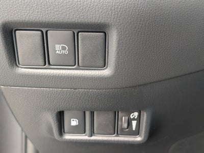 2022 Toyota C-HR XLE