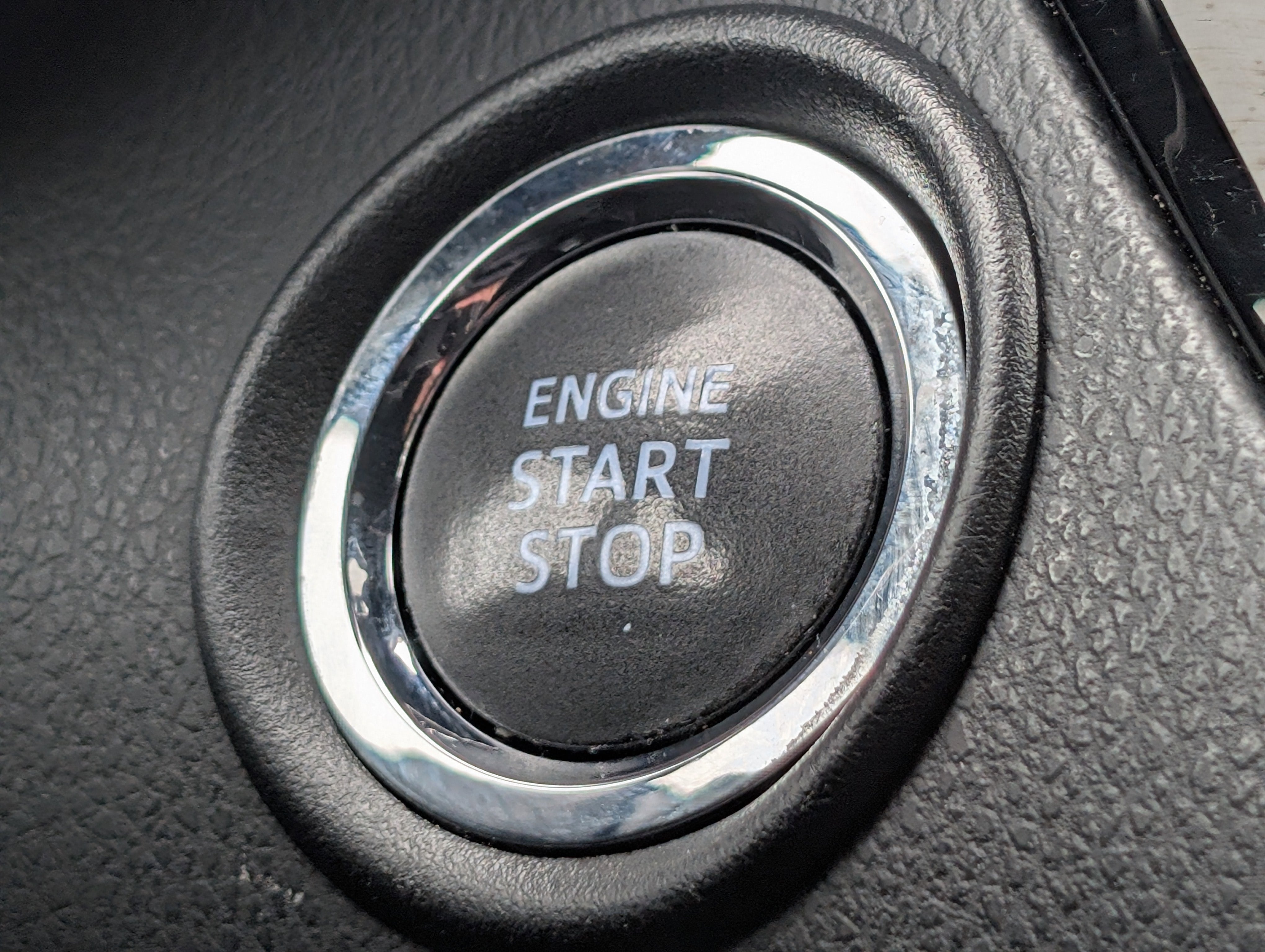 2022 Toyota C-HR XLE