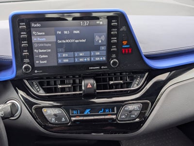 2022 Toyota C-HR XLE