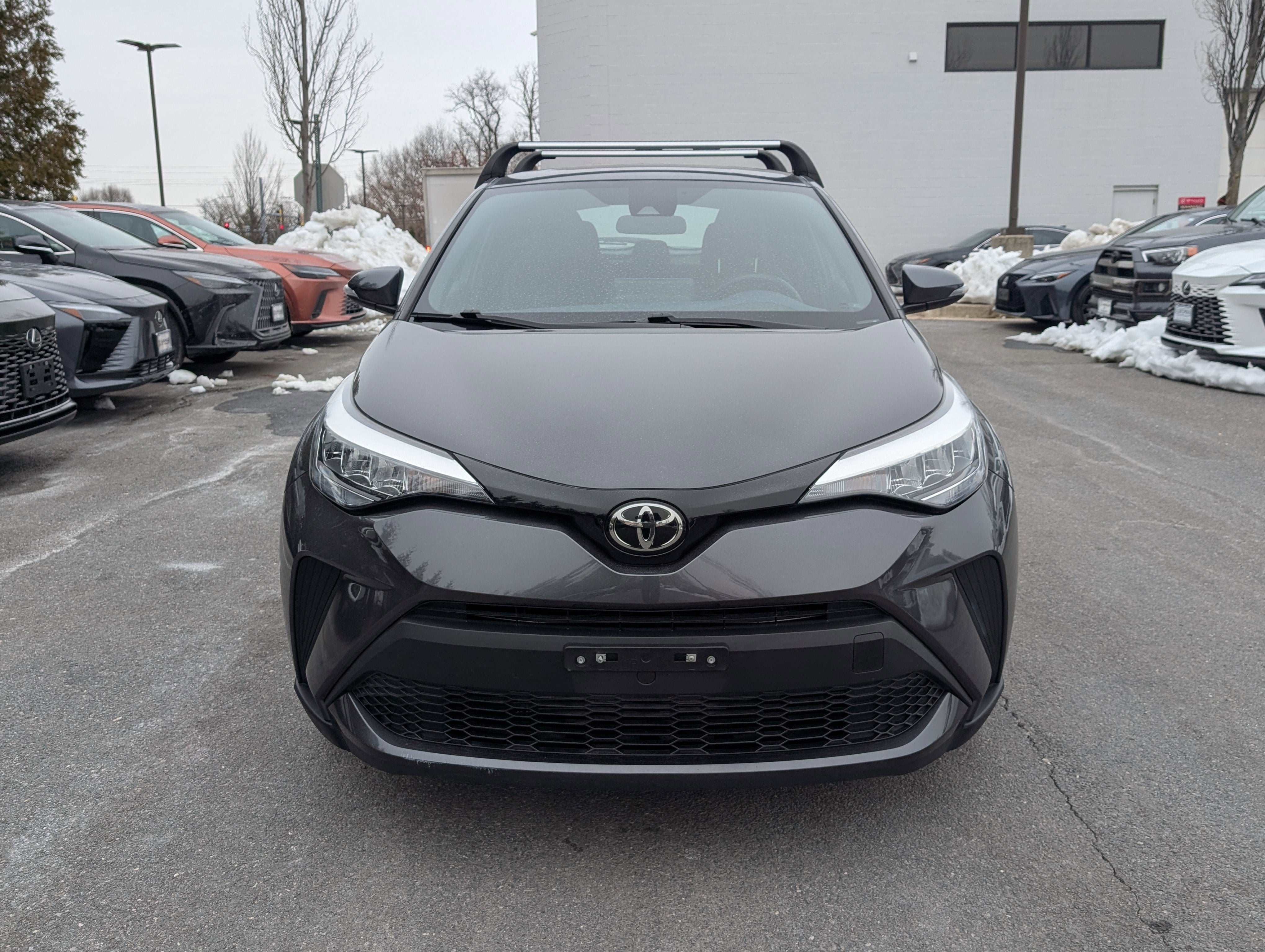 2022 Toyota C-HR XLE