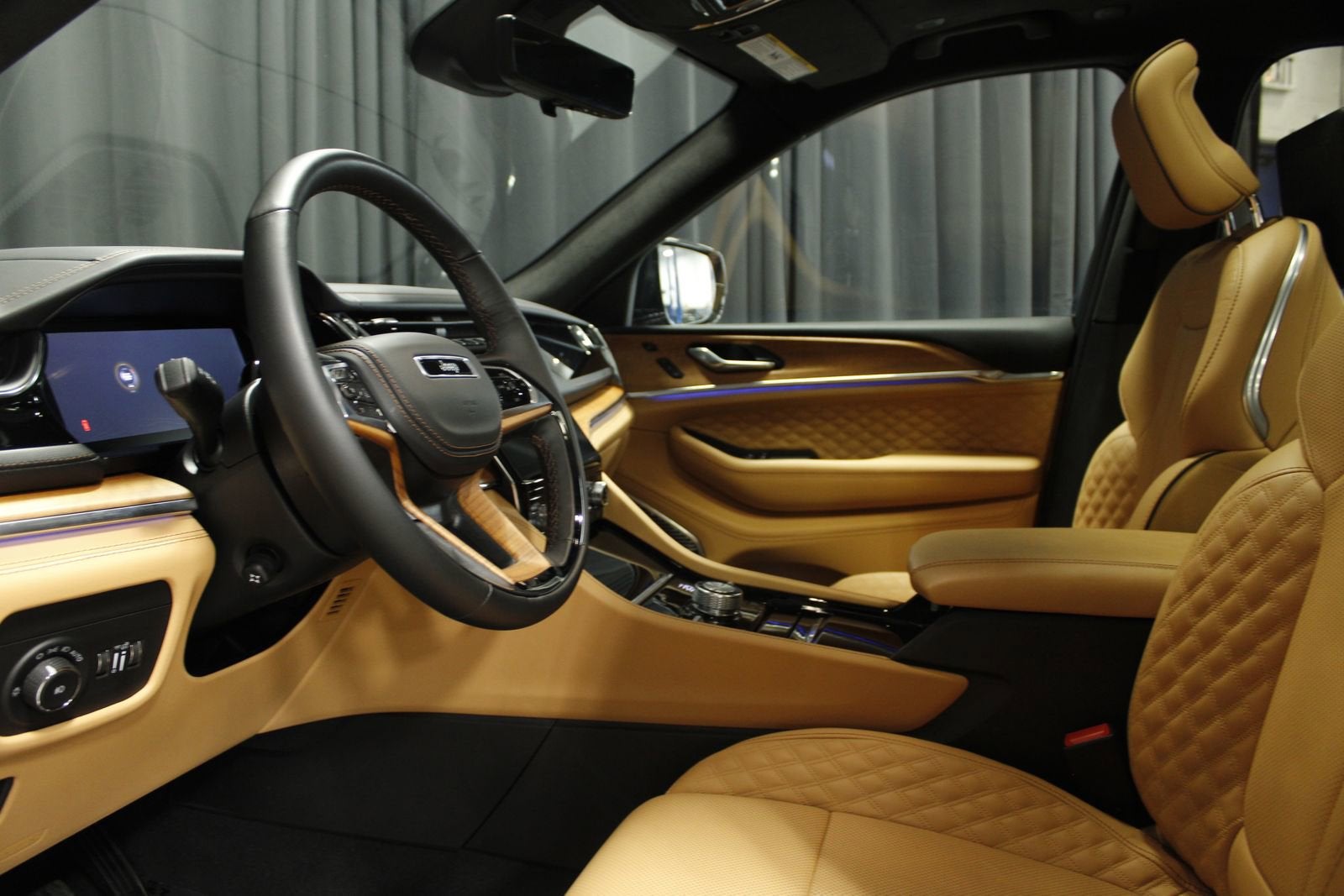 2025 Jeep Grand Cherokee L Summit Reserve