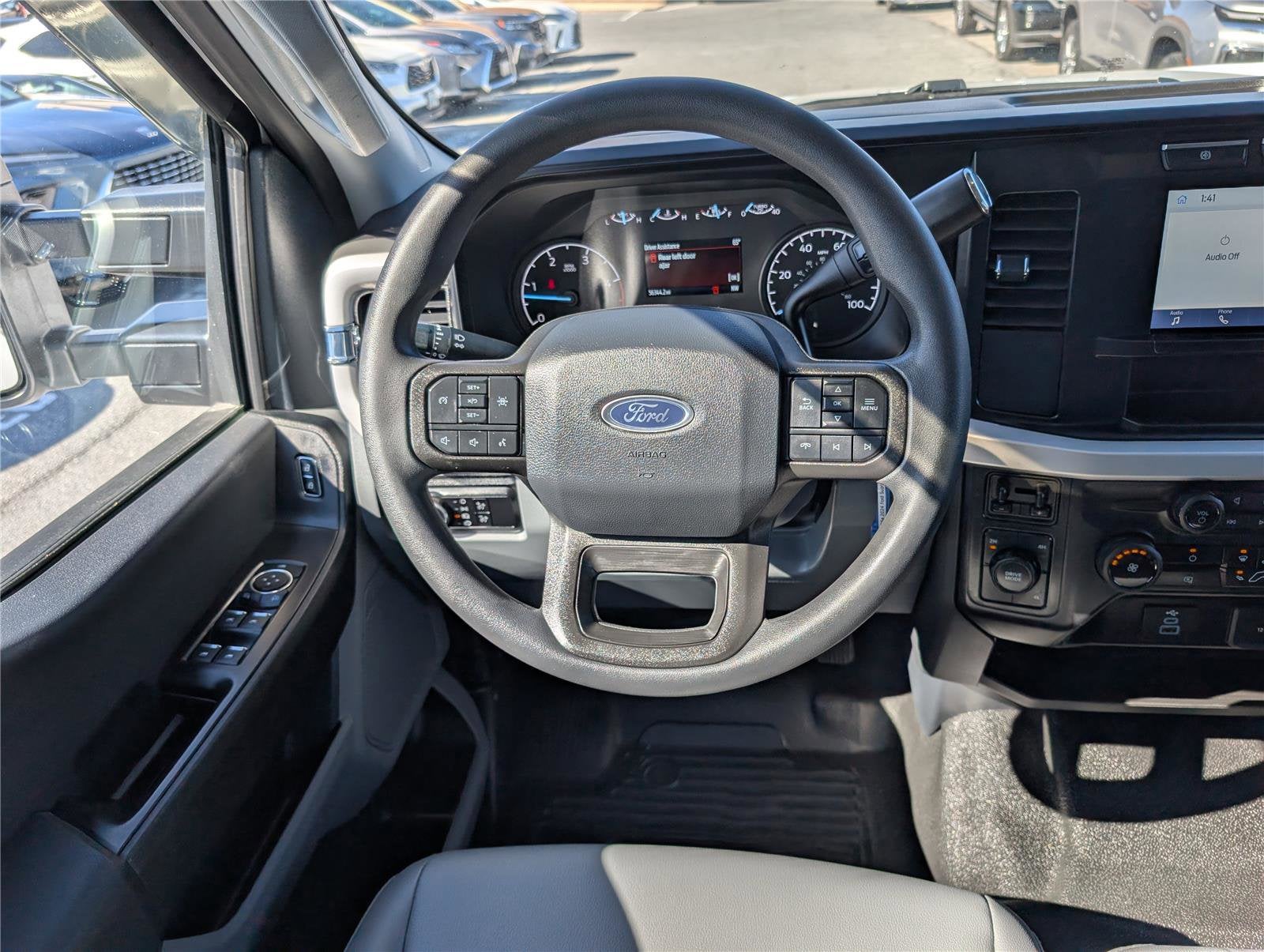 2024 Ford Super Duty F-550 DRW XL