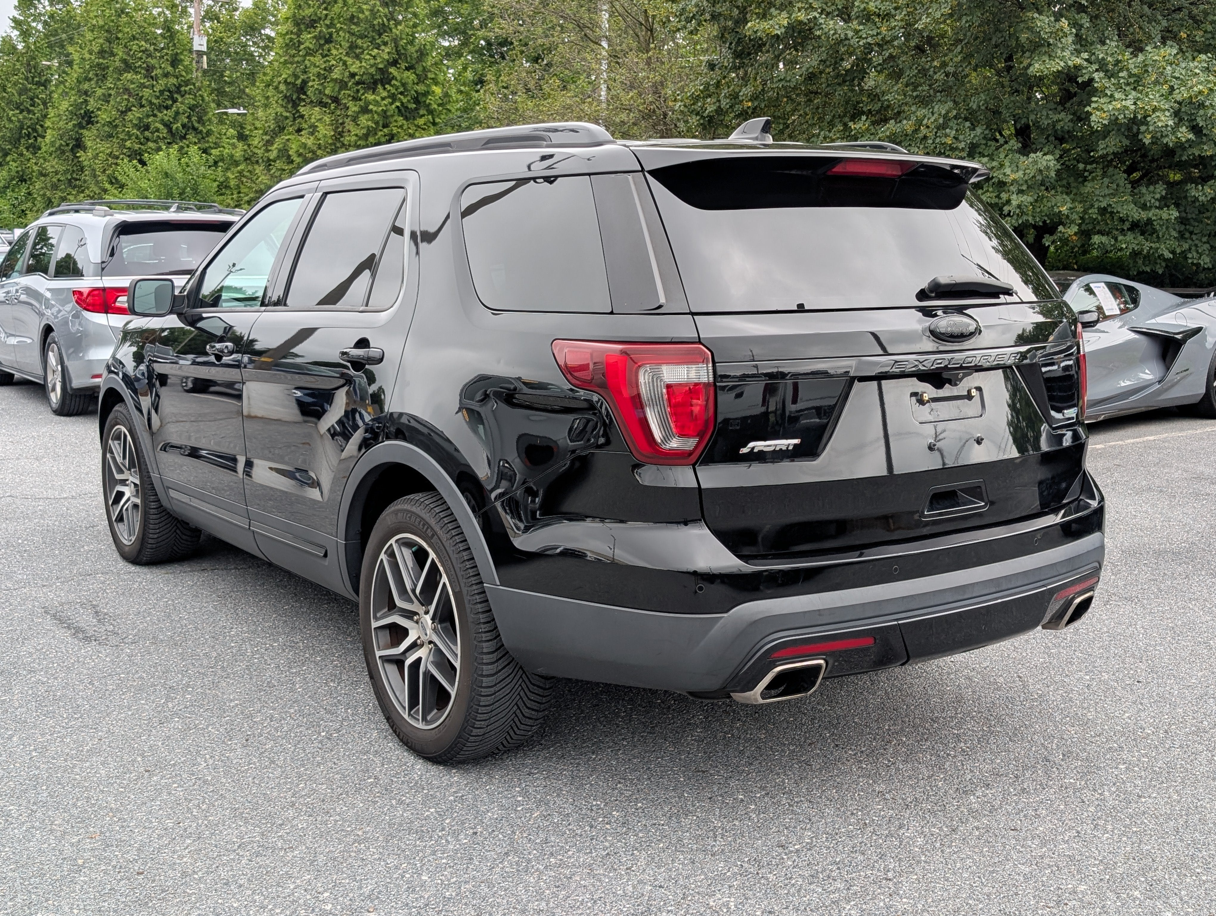 2017 Ford Explorer Sport
