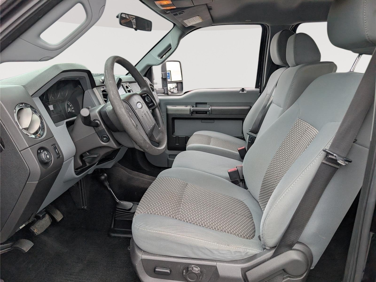 2011 Ford Super Duty F-250 SRW XL
