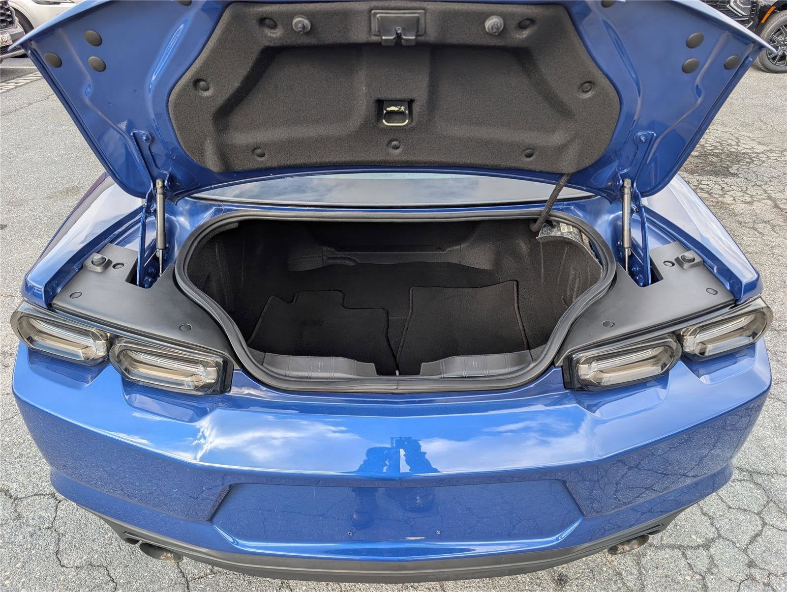 2019 Chevrolet Camaro 1LS