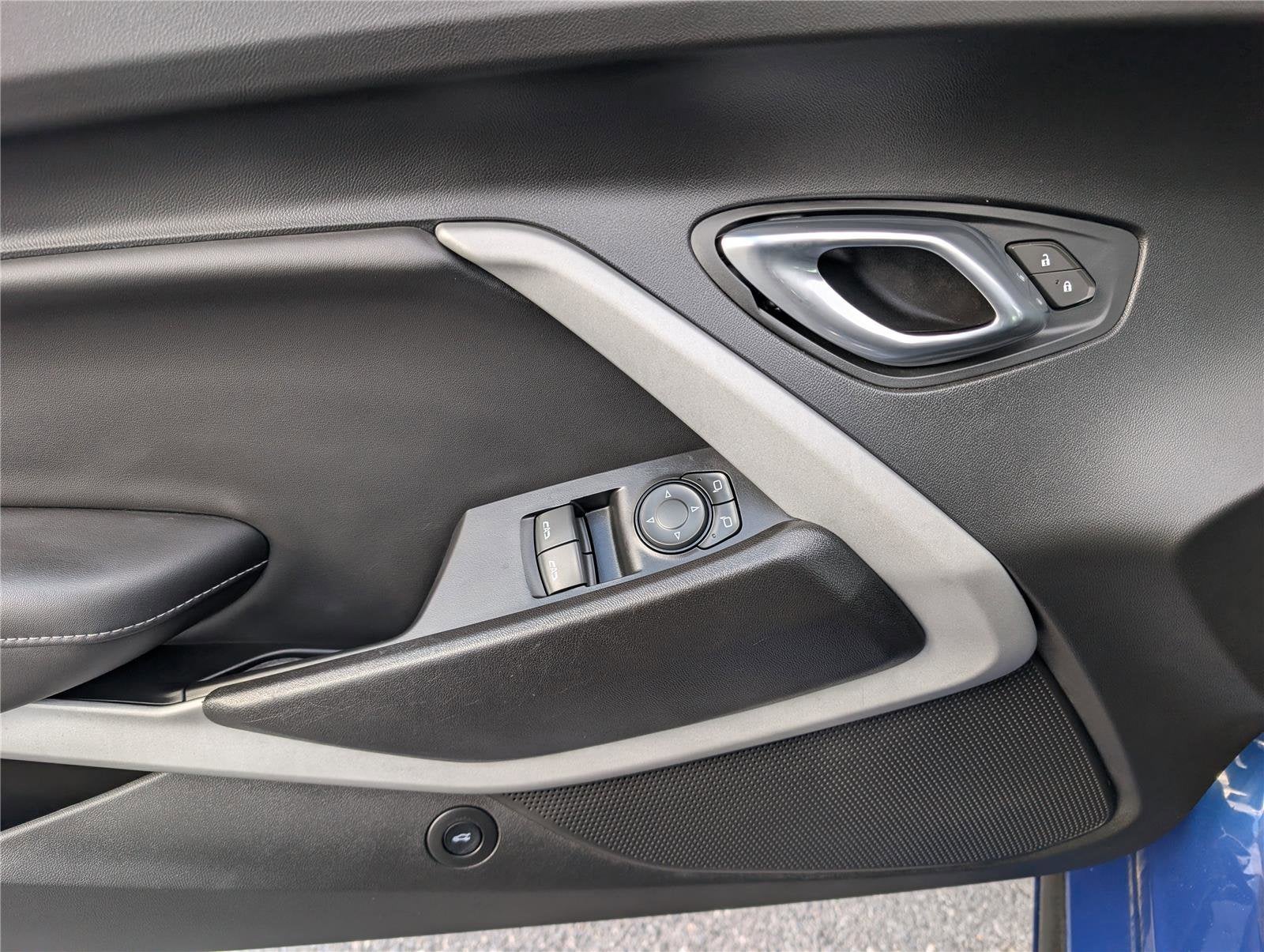 2019 Chevrolet Camaro 1LS