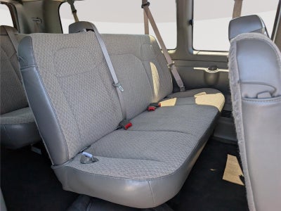 2025 Chevrolet Express Passenger 1LS