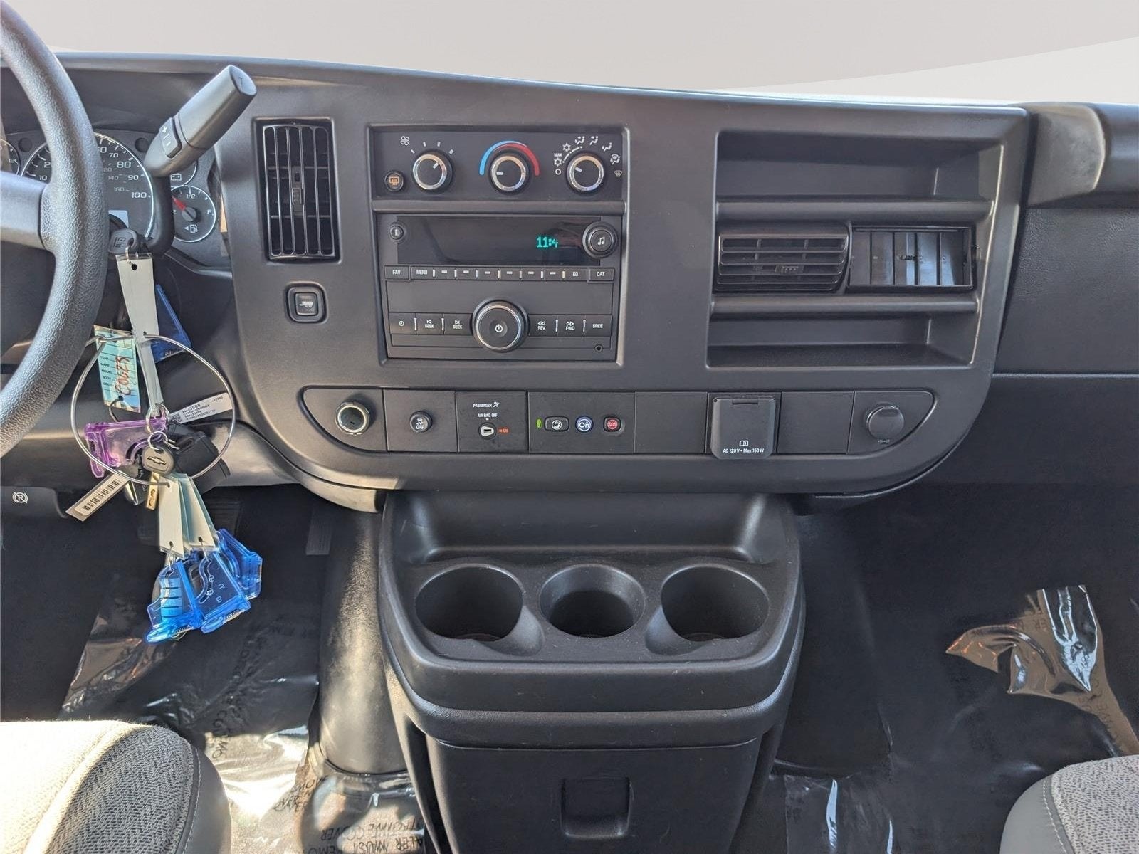 2025 Chevrolet Express Passenger 1LS