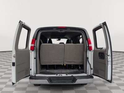 2025 Chevrolet Express Passenger 1LT