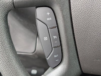 2025 Chevrolet Express Passenger 1LT