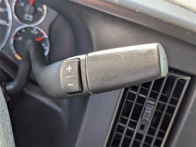 2025 Chevrolet Express Passenger 1LT