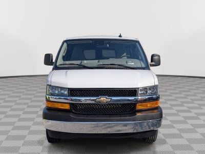 2025 Chevrolet Express Passenger 1LT